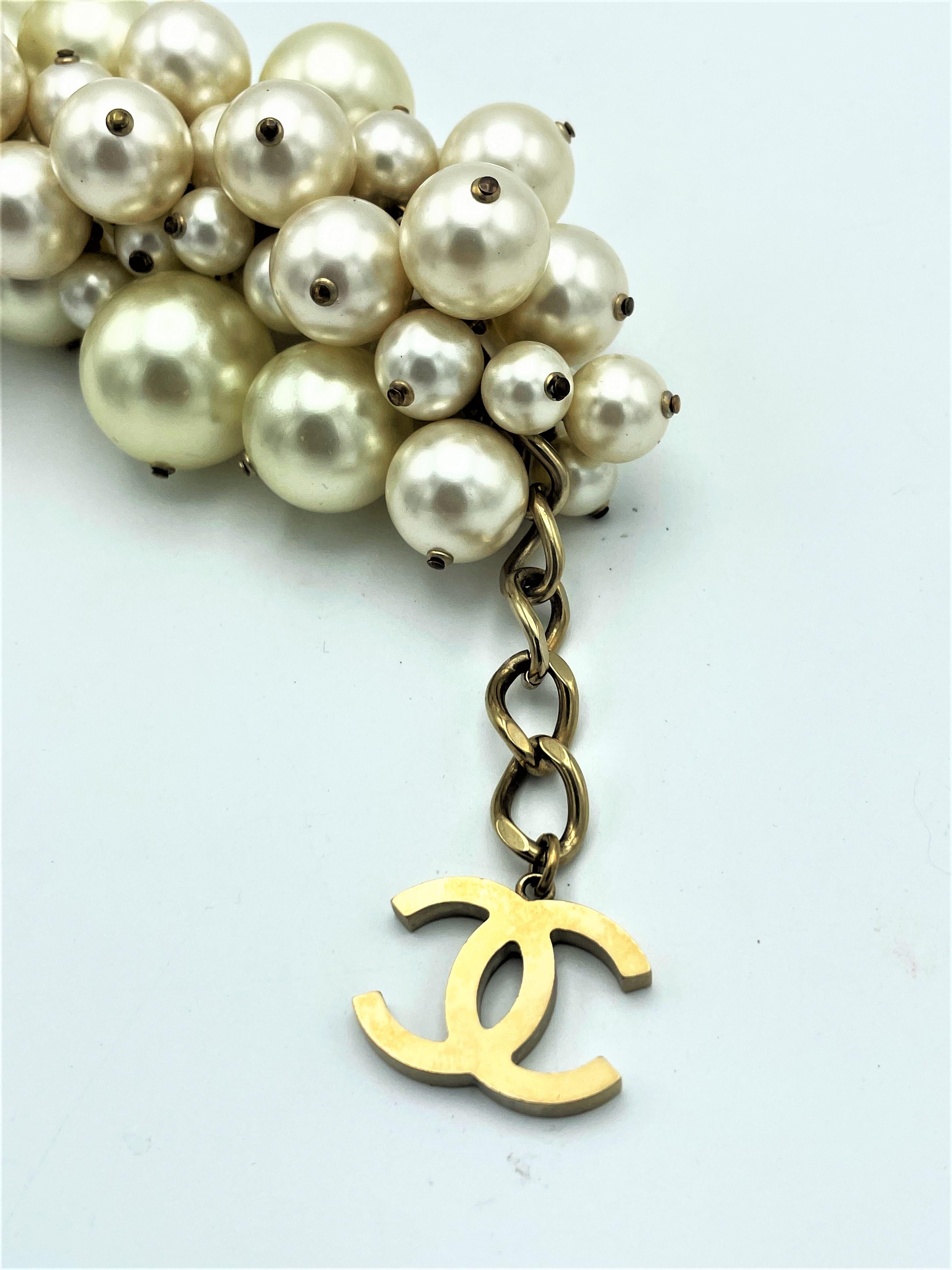 Chanel summer gold metal CC Cluster ball bracelet ore necklace, collection 2013 For Sale 5