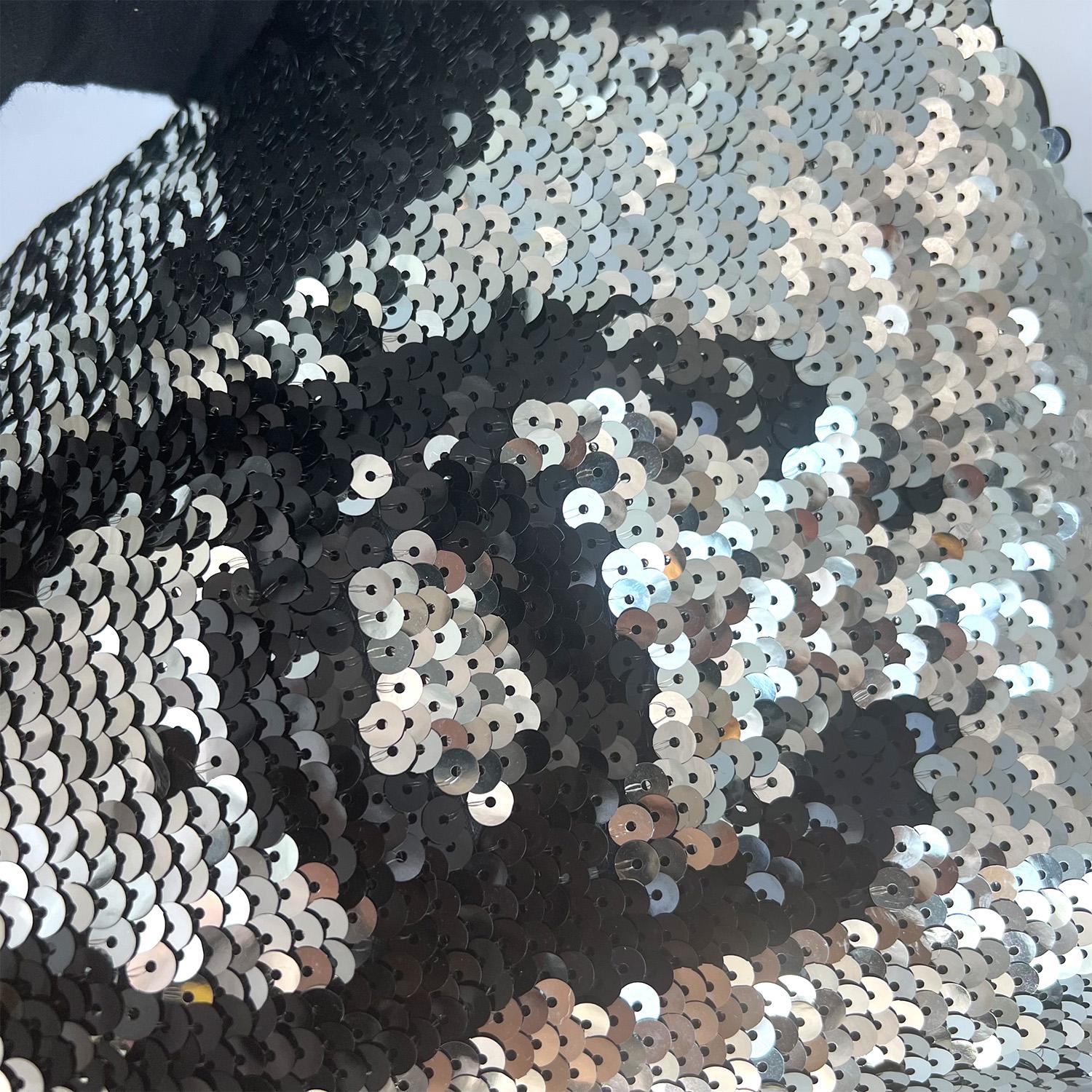 Chanel Summer Nights Sequin Drawstring Tote Small SHW For Sale 10