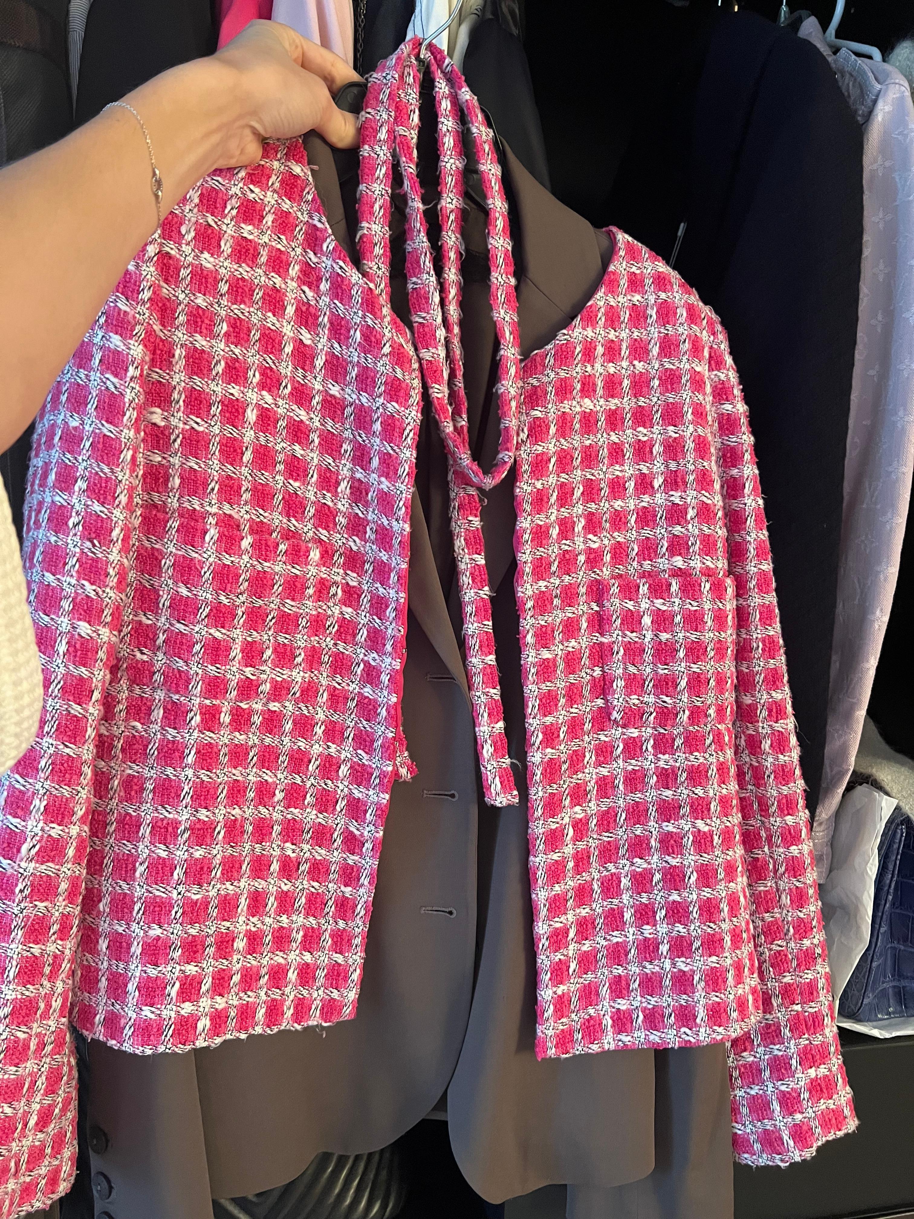 CHANEL Summer Pink White Lesage Tweed Jacket Blazer 2019 For Sale 3