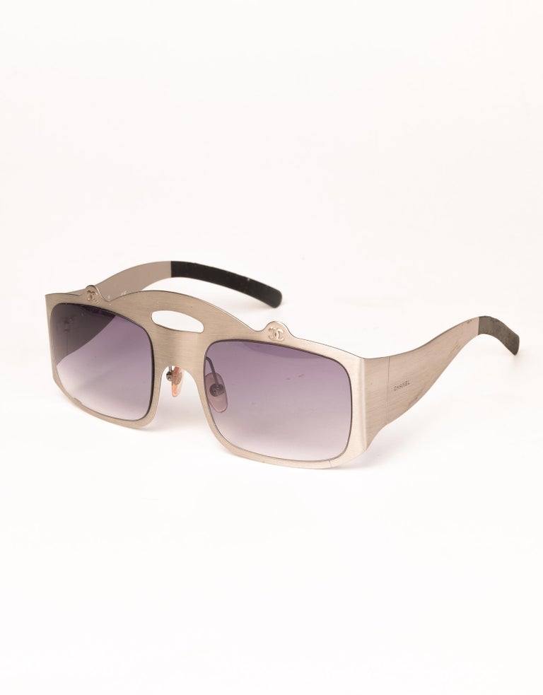 Chanel Sunglasses 15652 43906 For Sale at 1stDibs