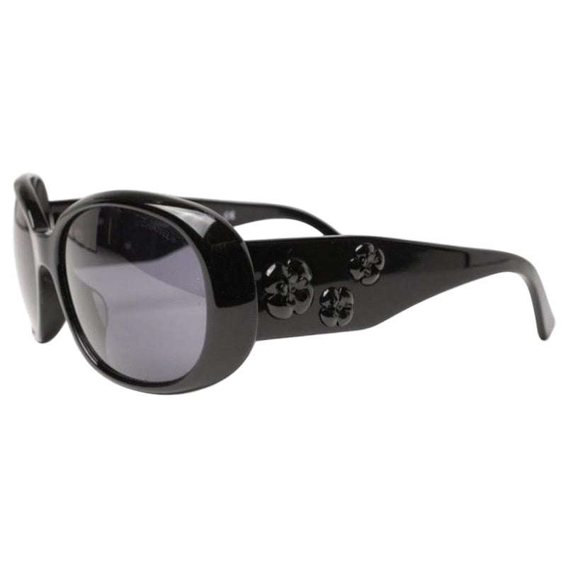 Chanel Sunglasses Camelia Nera