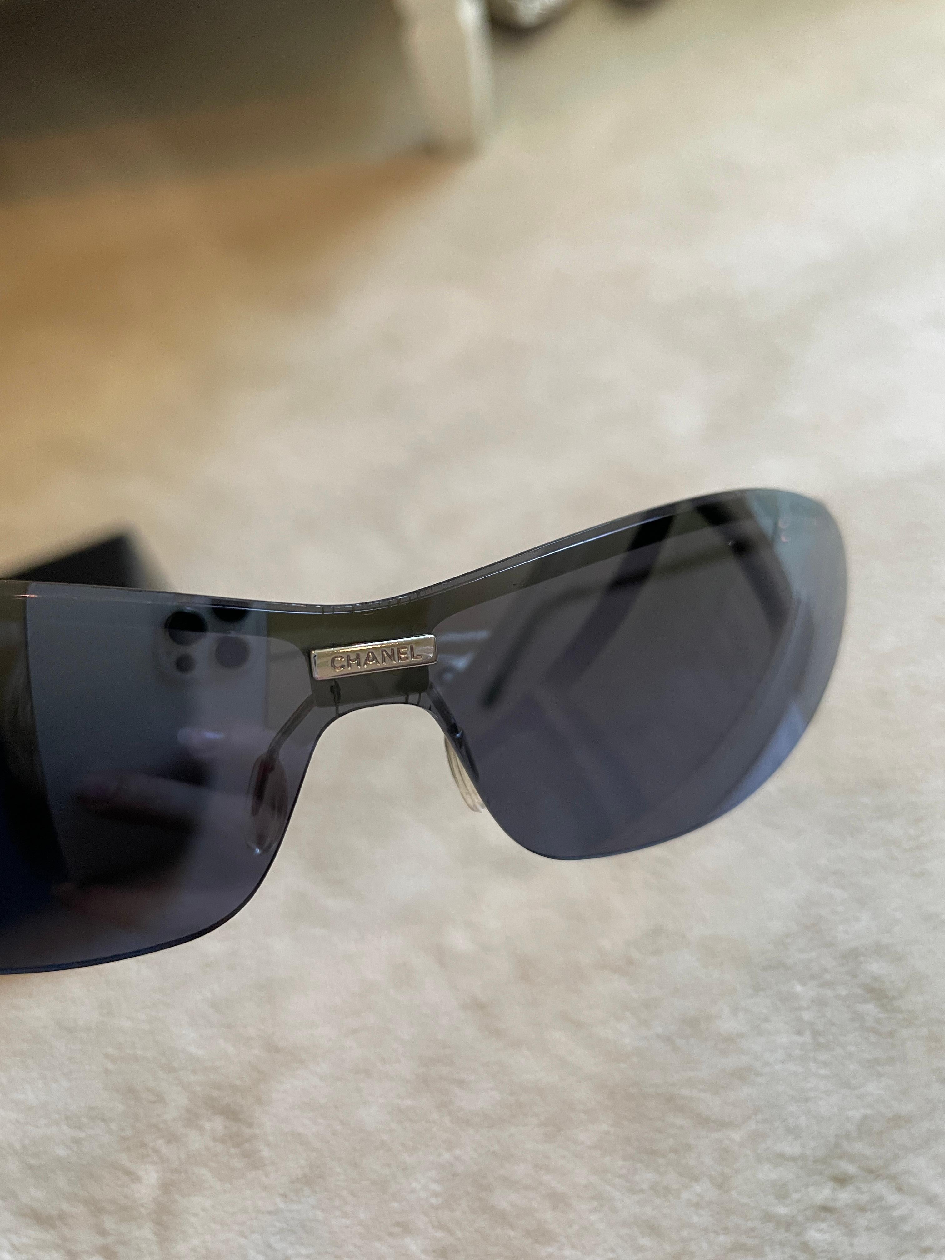 Women's or Men's CHANEL sunglasses