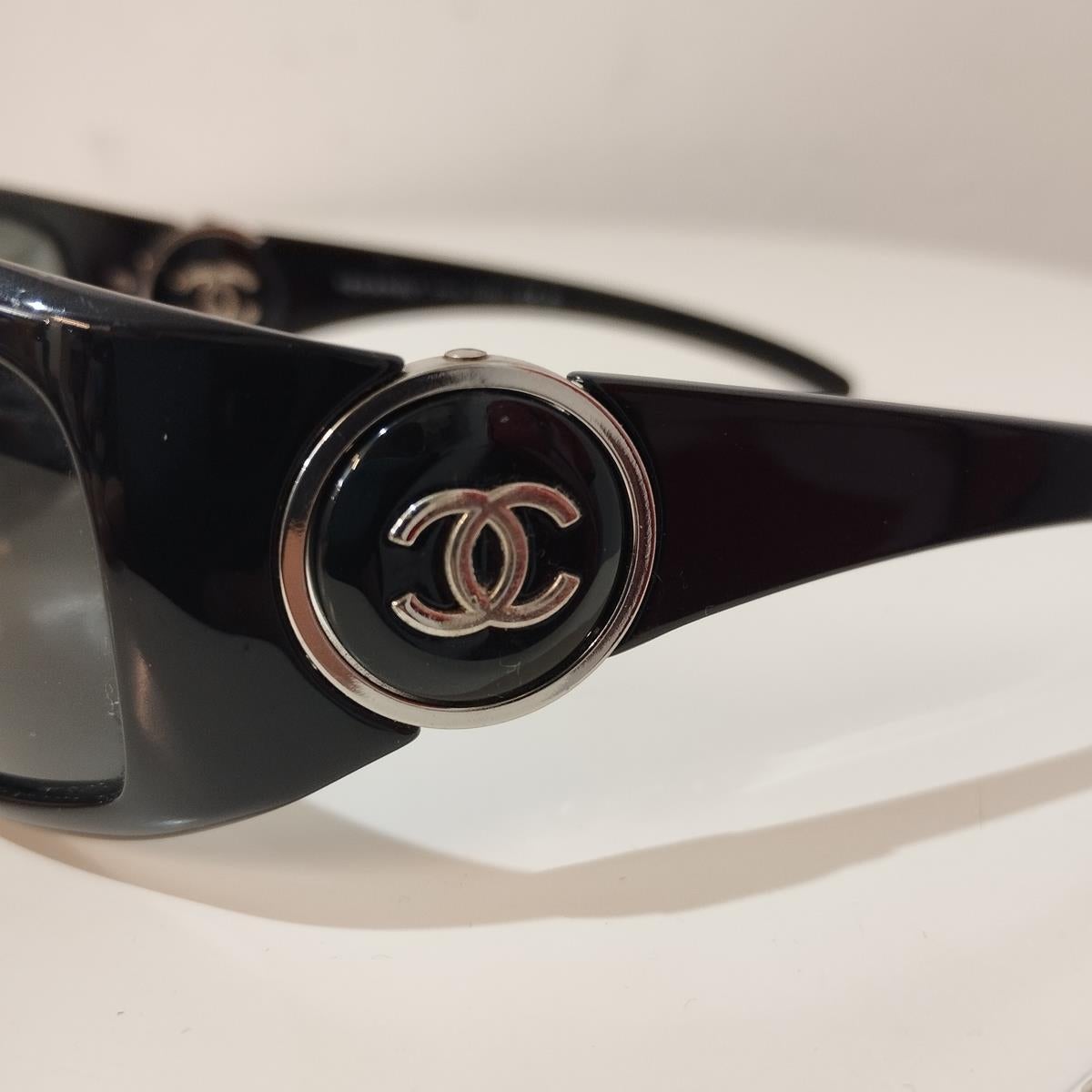 Chanel Sunglasses size Unica In Excellent Condition In Gazzaniga (BG), IT