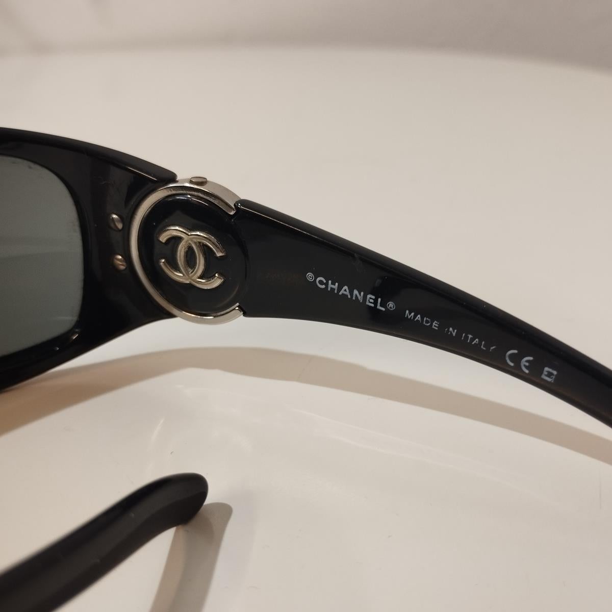 Women's Chanel Sunglasses size Unica