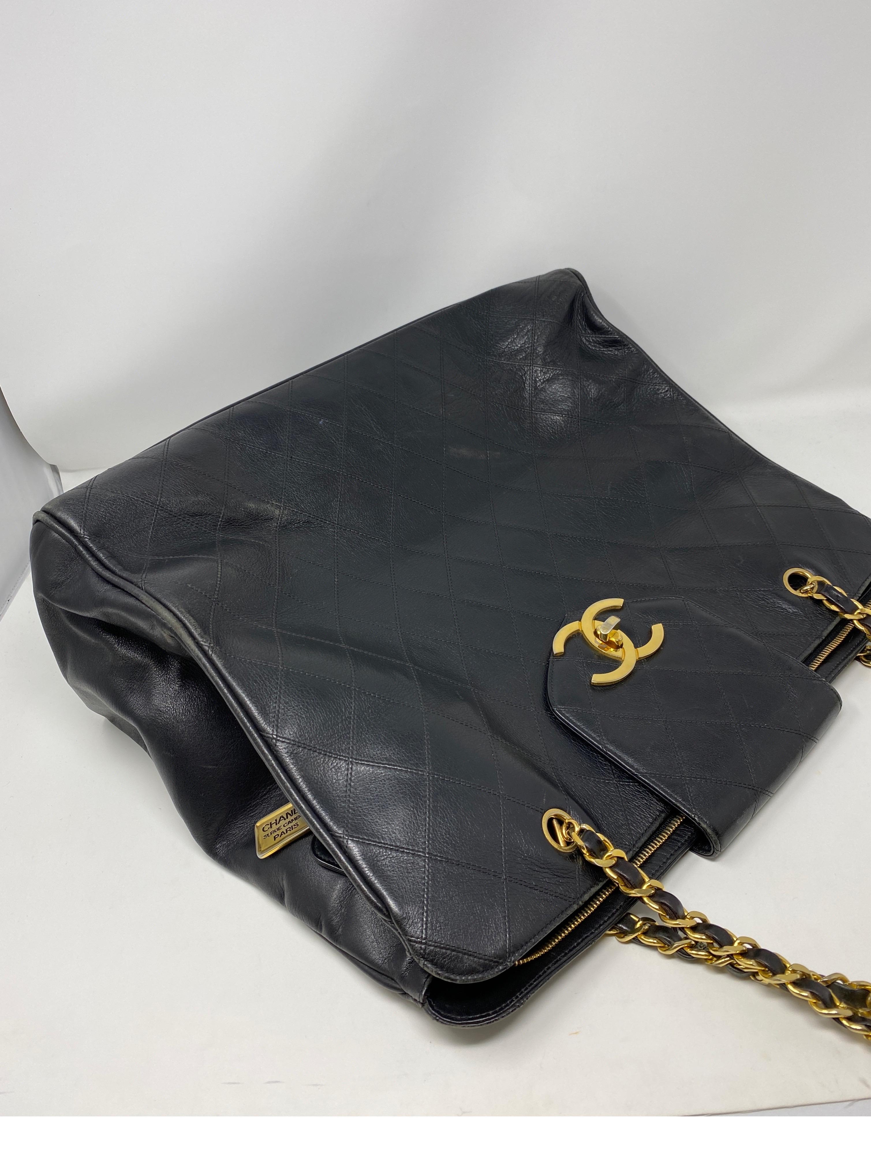 Chanel Super Model Tragetasche für Damen oder Herren