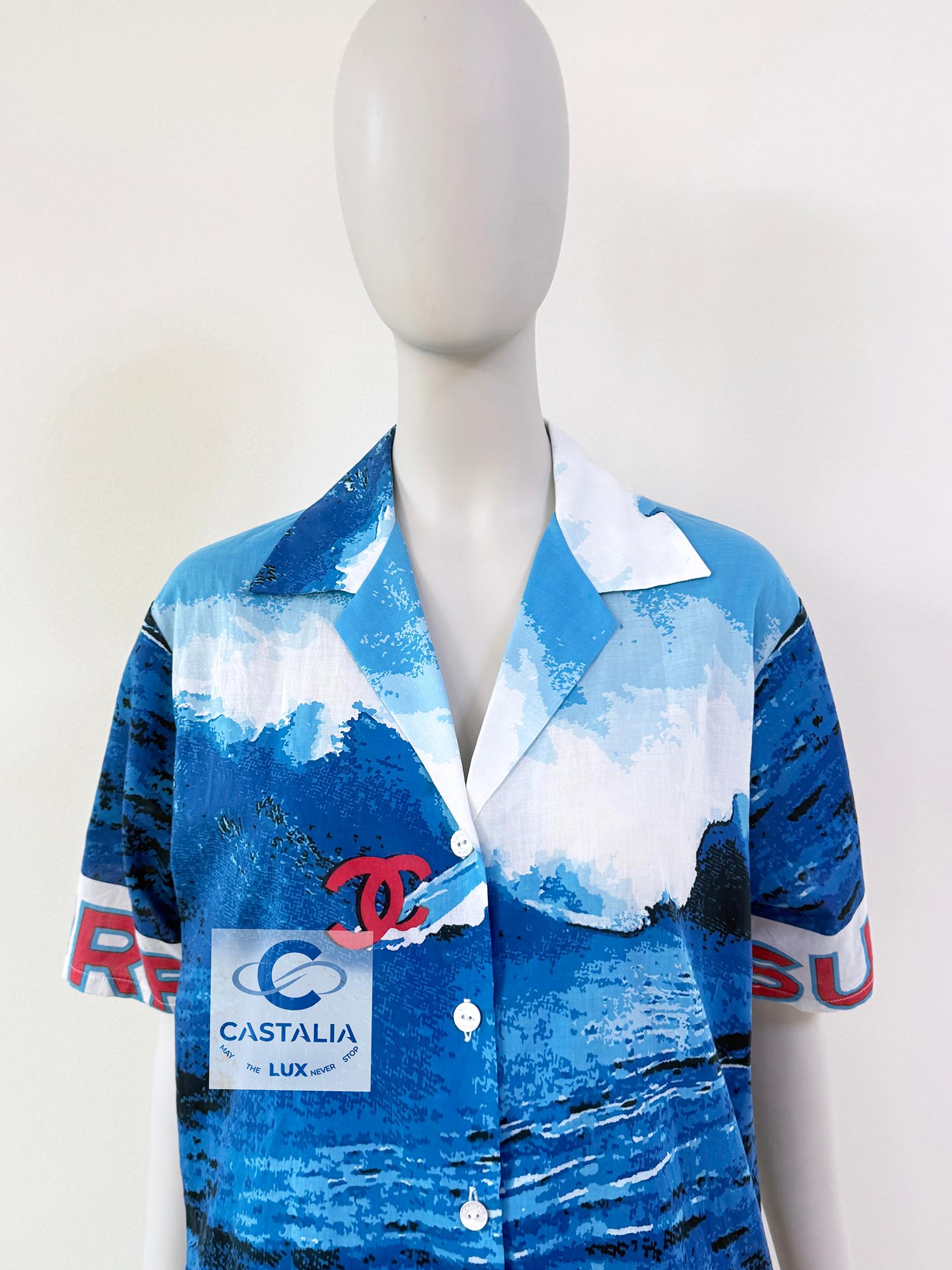 Chanel Super Rare 2002 CC Logo Surf Shirt 36 FR In Excellent Condition In Dubai, AE