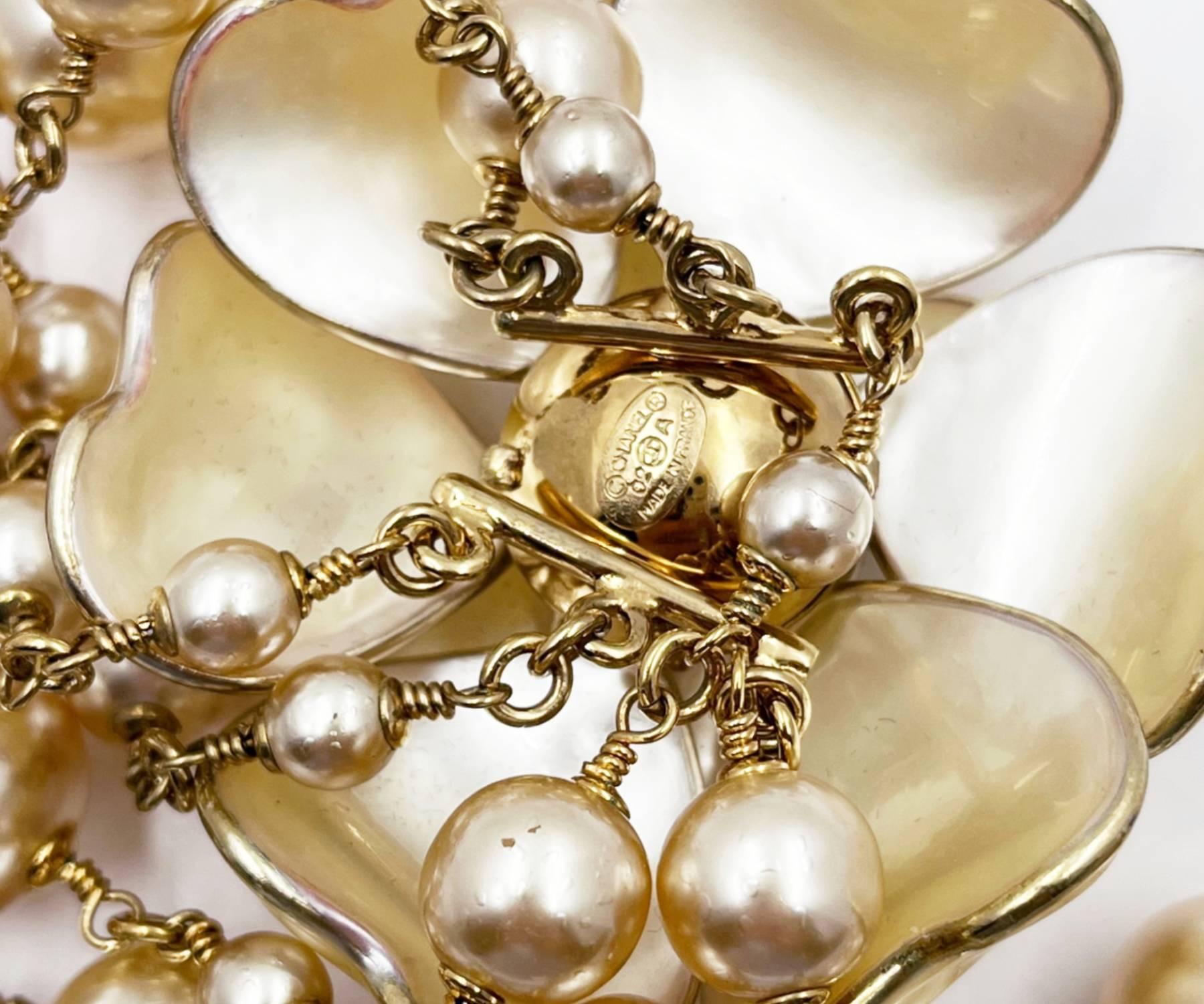 chanel camellia pearl necklace