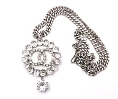 Chanel Super rare collier pendentif solitaire Rocky CC en argent
