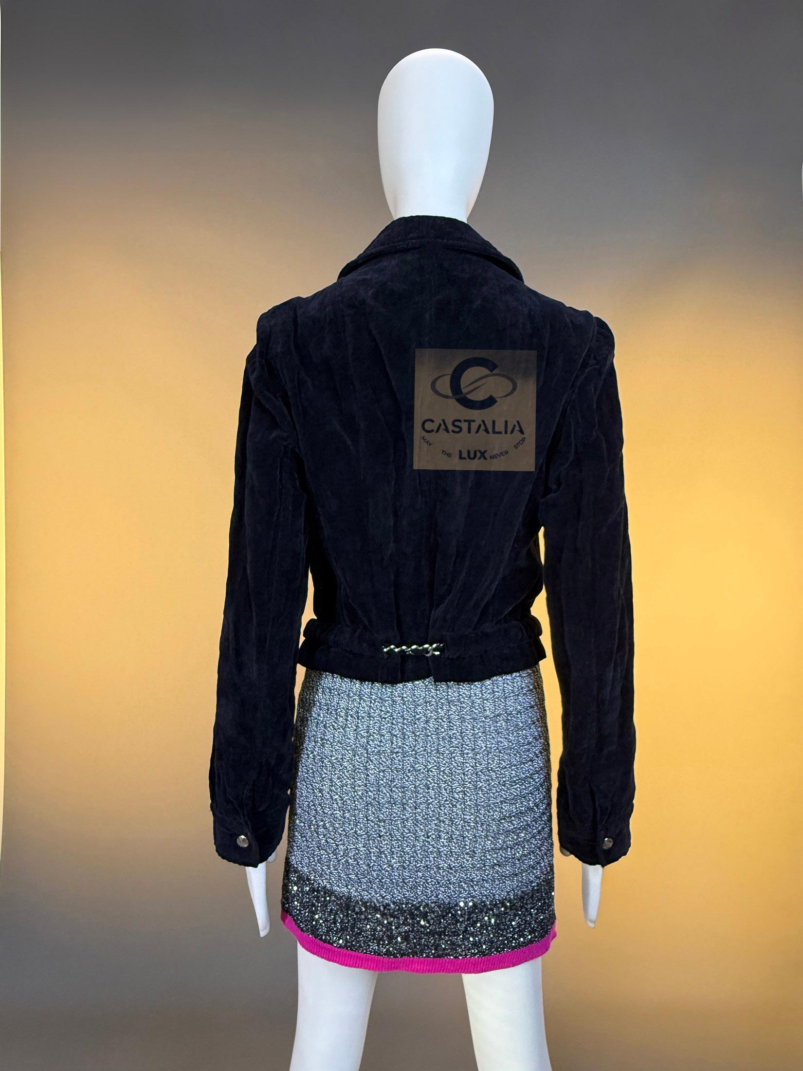 Chanel Super Rare Bikerjacke aus Samt mit Kettengürtel 40 FR im Angebot 9