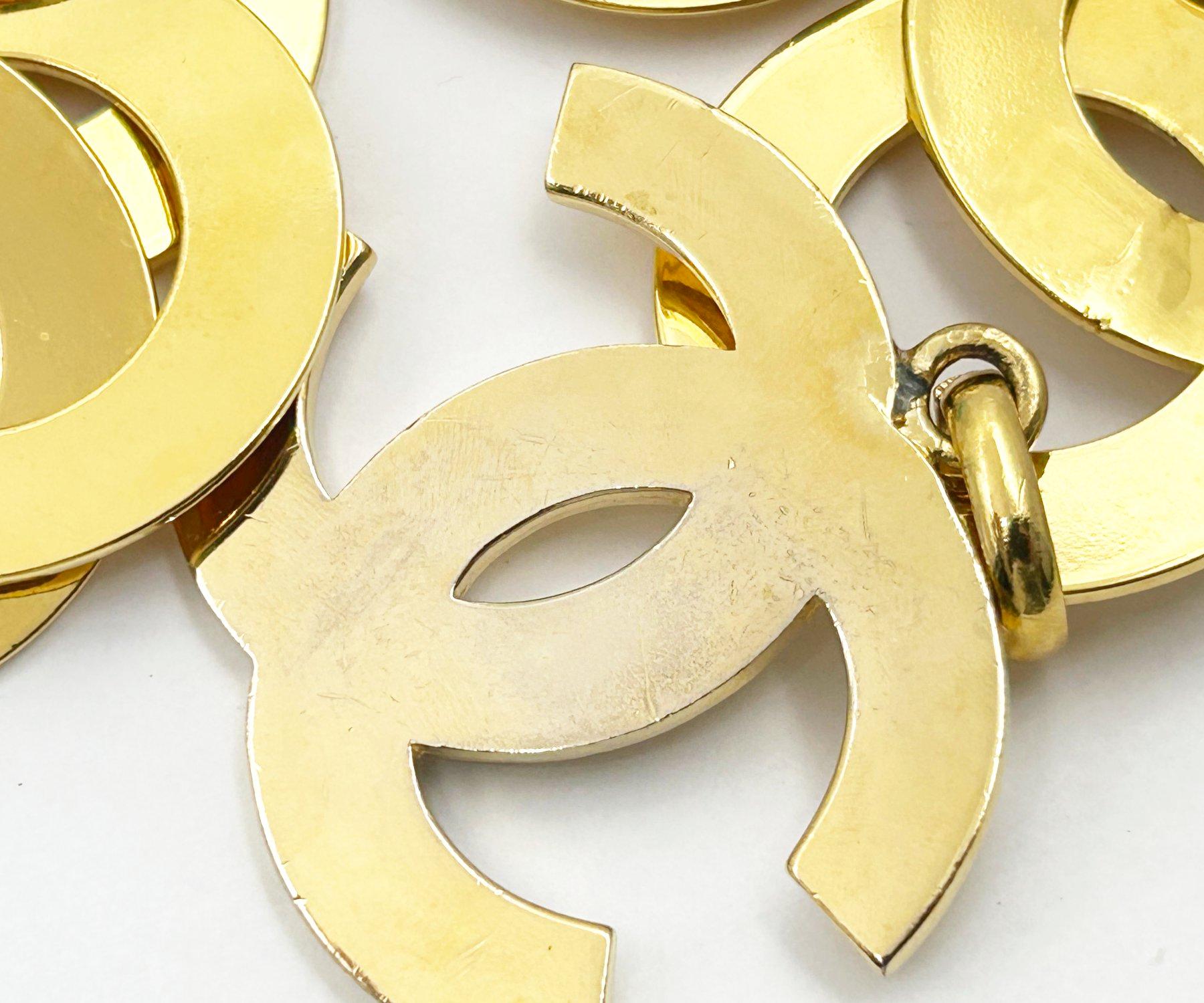 Women's Chanel Super Rare Vintage Gold Plated Giant Ring Necklace Belt For Sale
