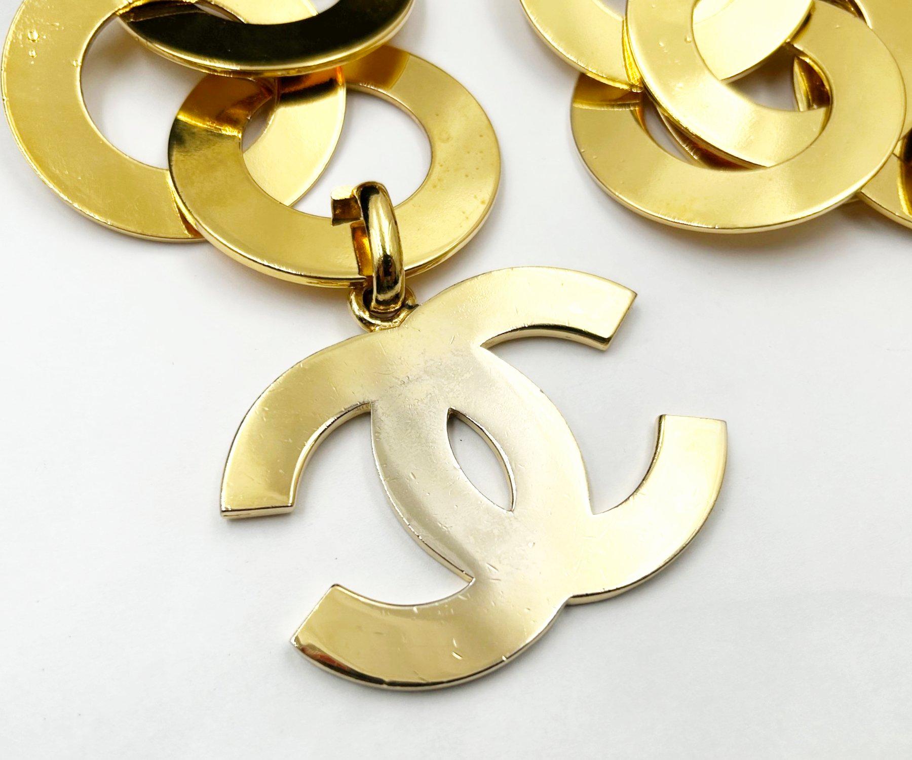 Chanel Super Rare Vintage Gold Plated Giant Ring Necklace Belt For Sale 1