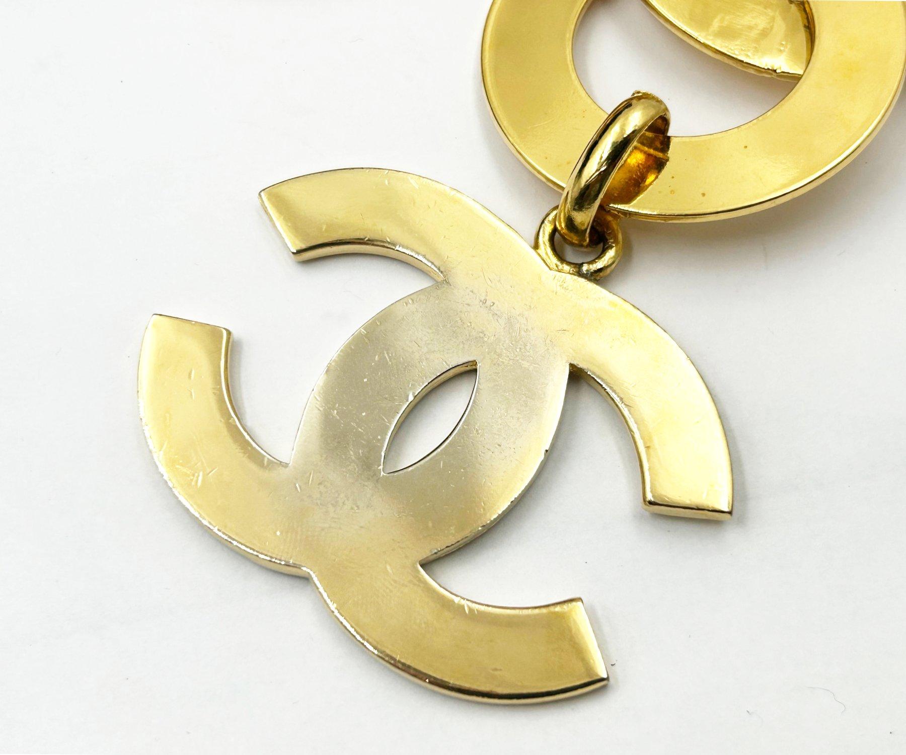 Chanel Super Rare Vintage Gold Plated Giant Ring Necklace Belt For Sale 2