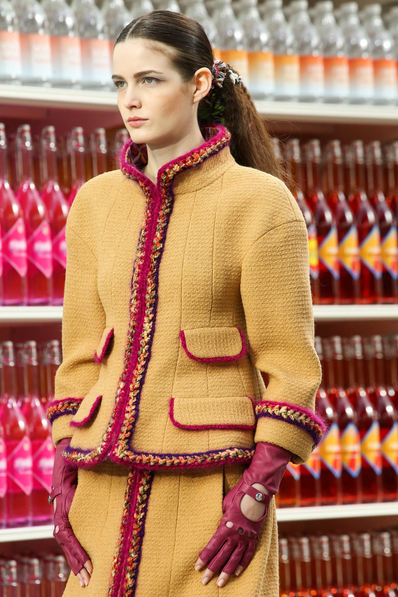 Chanel  Supermarket Ad Campaign Ocher Tweed Jacket 36 FR For Sale 1