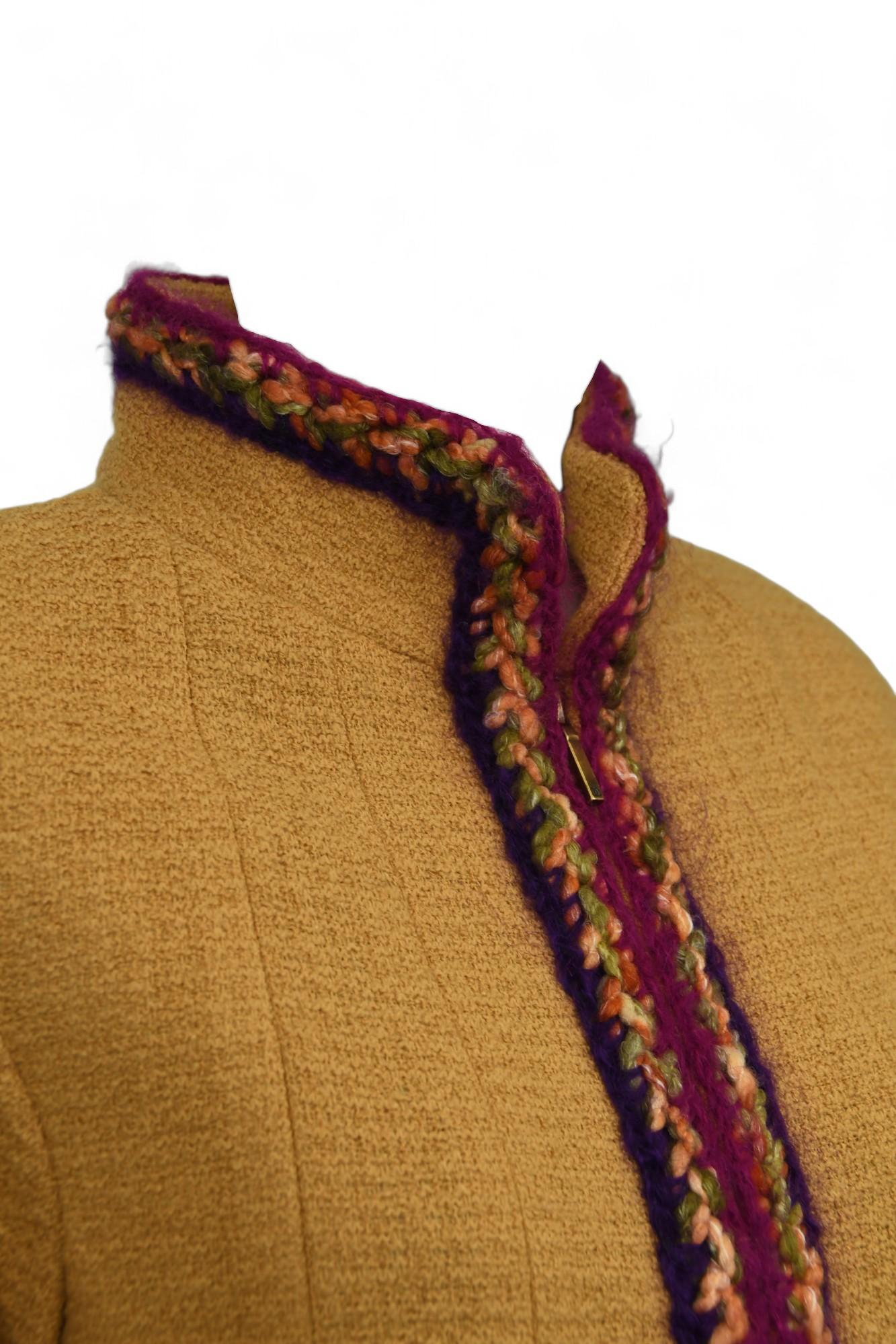 Chanel Campaña publicitaria Supermercado Chaqueta de tweed ocre  Talla US 4 en venta 4