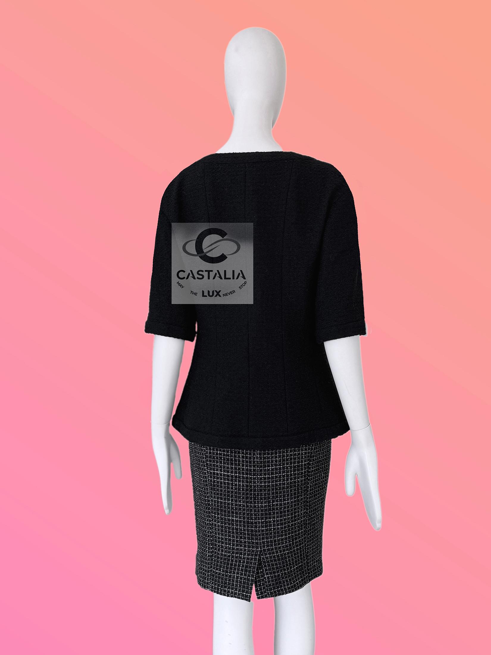 Chanel Colección Supermercado Chaqueta de tweed negra 38 FR en venta 5