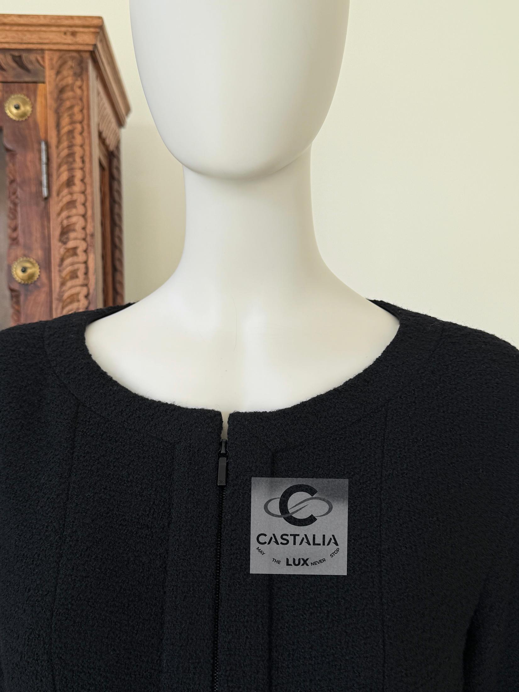 Chanel Supermarket Kollektion Schwarze Tweed-Jacke 38 FR 1