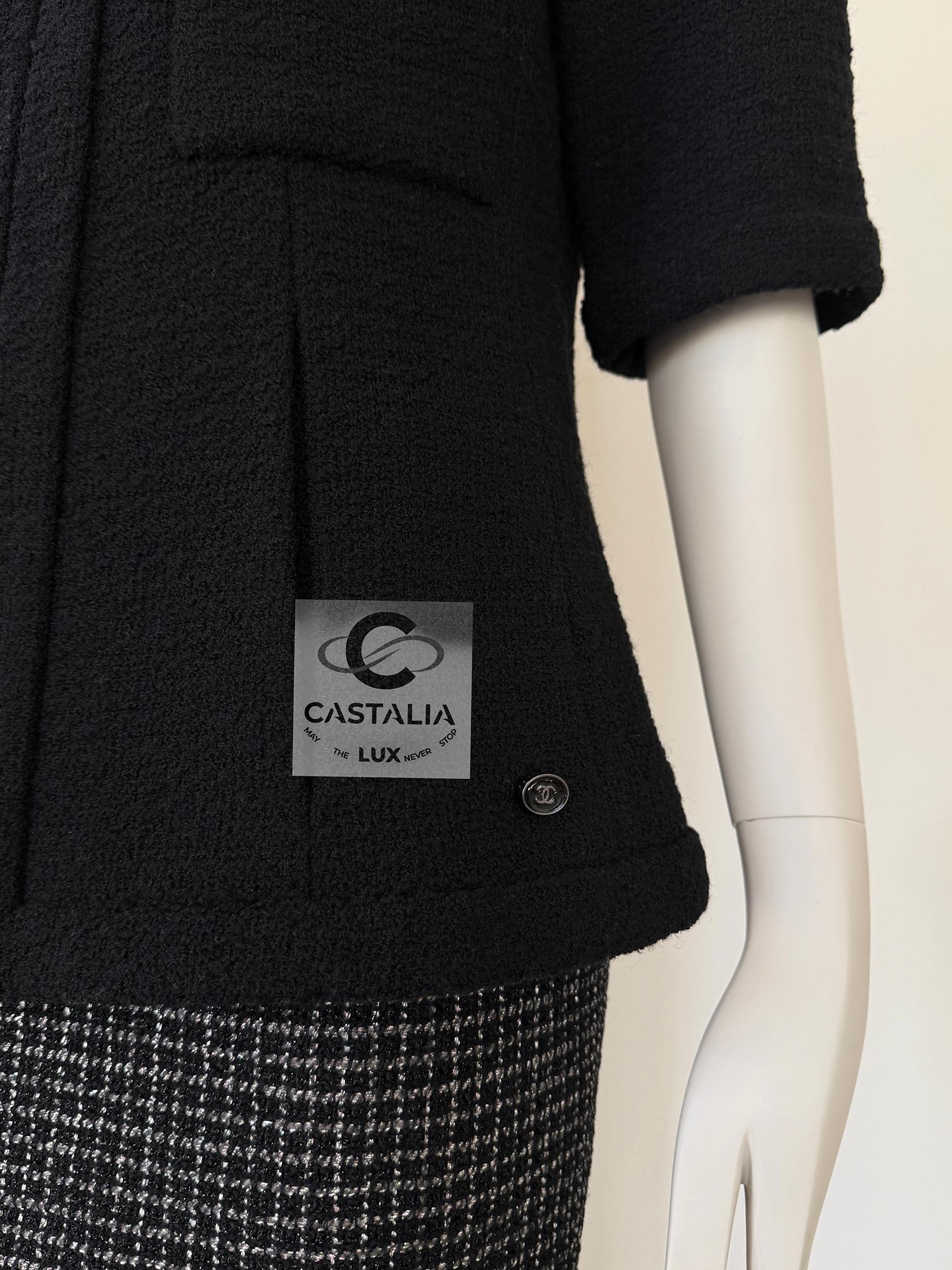 Chanel Supermarket Kollektion Schwarze Tweed-Jacke 38 FR 2