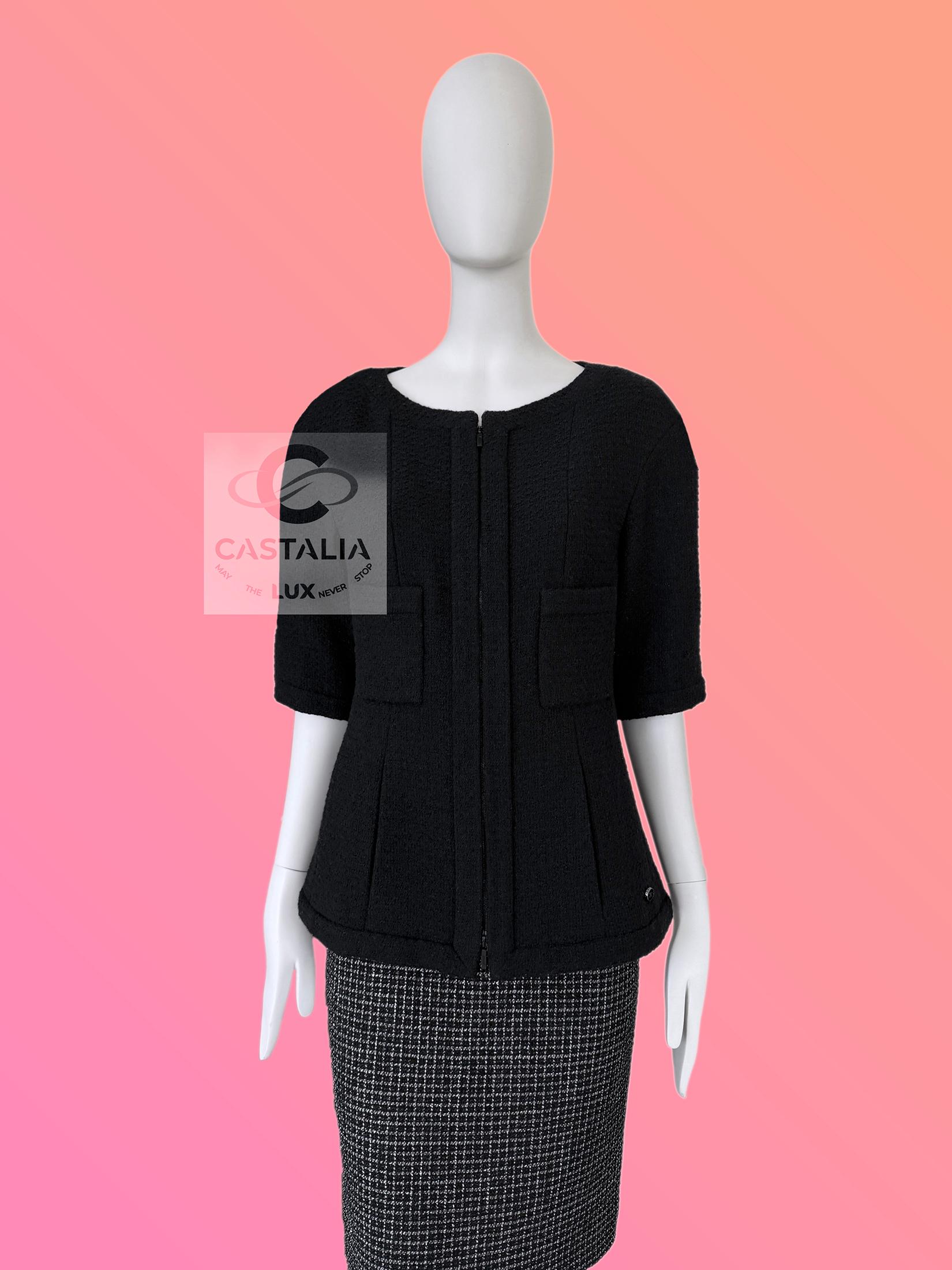 Chanel Colección Supermercado Chaqueta de tweed negra 38 FR en venta 3