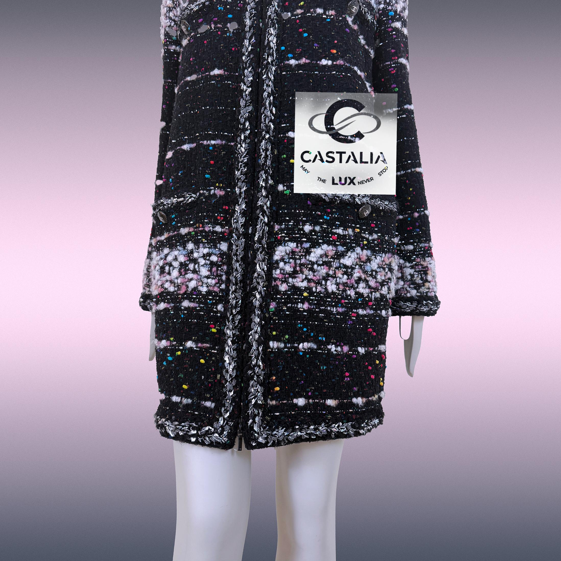 CHANEL Colección Supermercado Abrigo Confetti Tweed 46 FR en venta 7