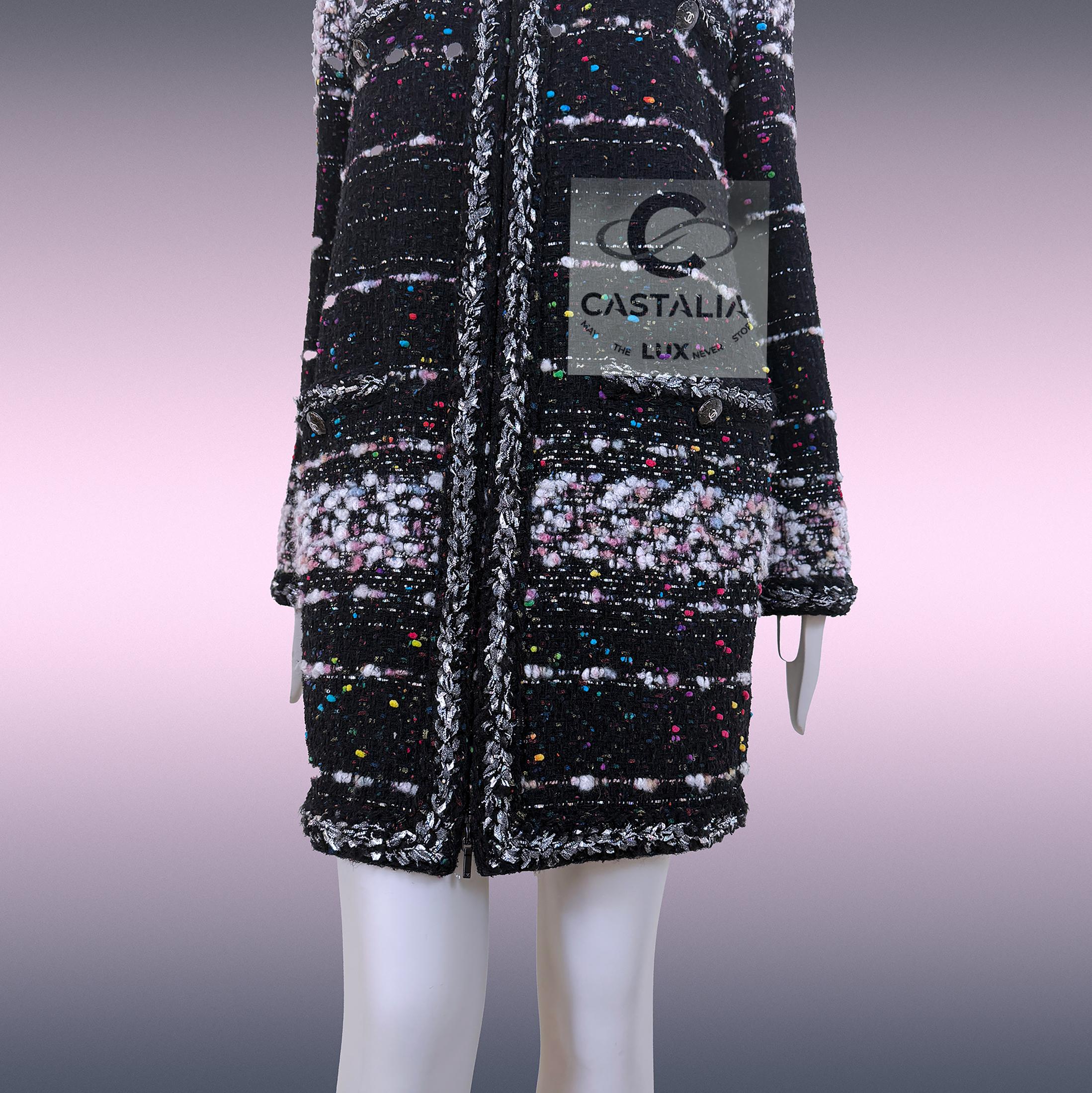 CHANEL Supermarket Collection Confetti Tweed Coat 46 FR en vente 6