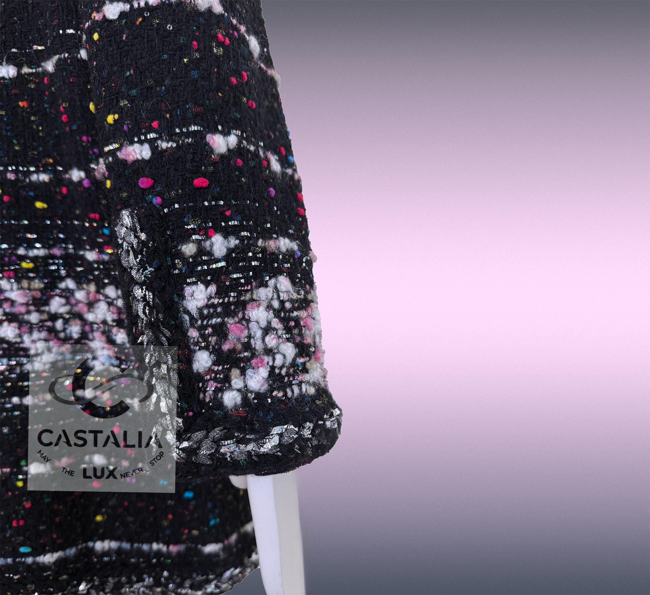 CHANEL Supermarket Collection Confetti Tweed Coat 46 FR en vente 8