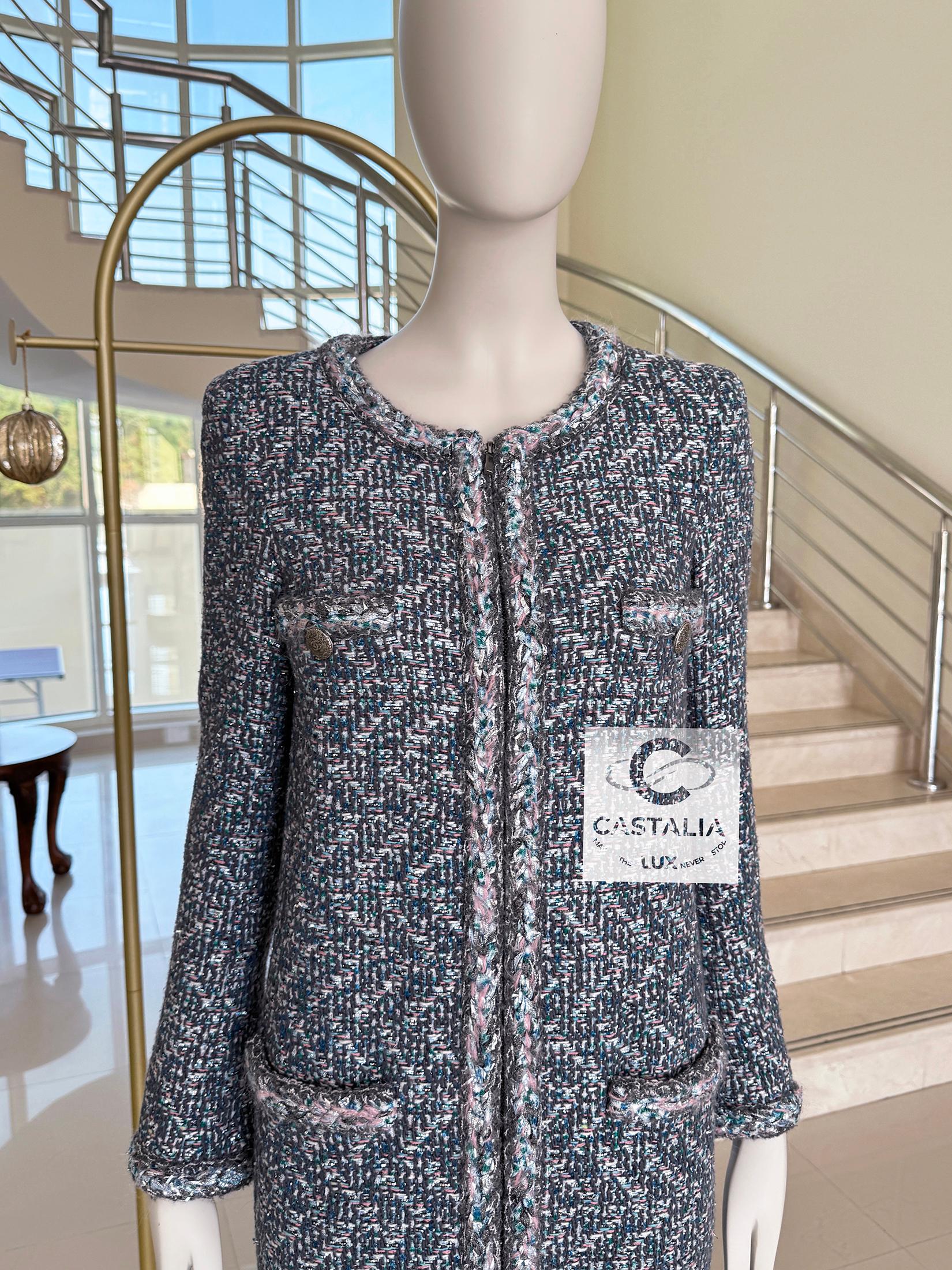 Chanel Supermarket Collection Lesage Tweed Coat 36 FR In Excellent Condition For Sale In Dubai, AE