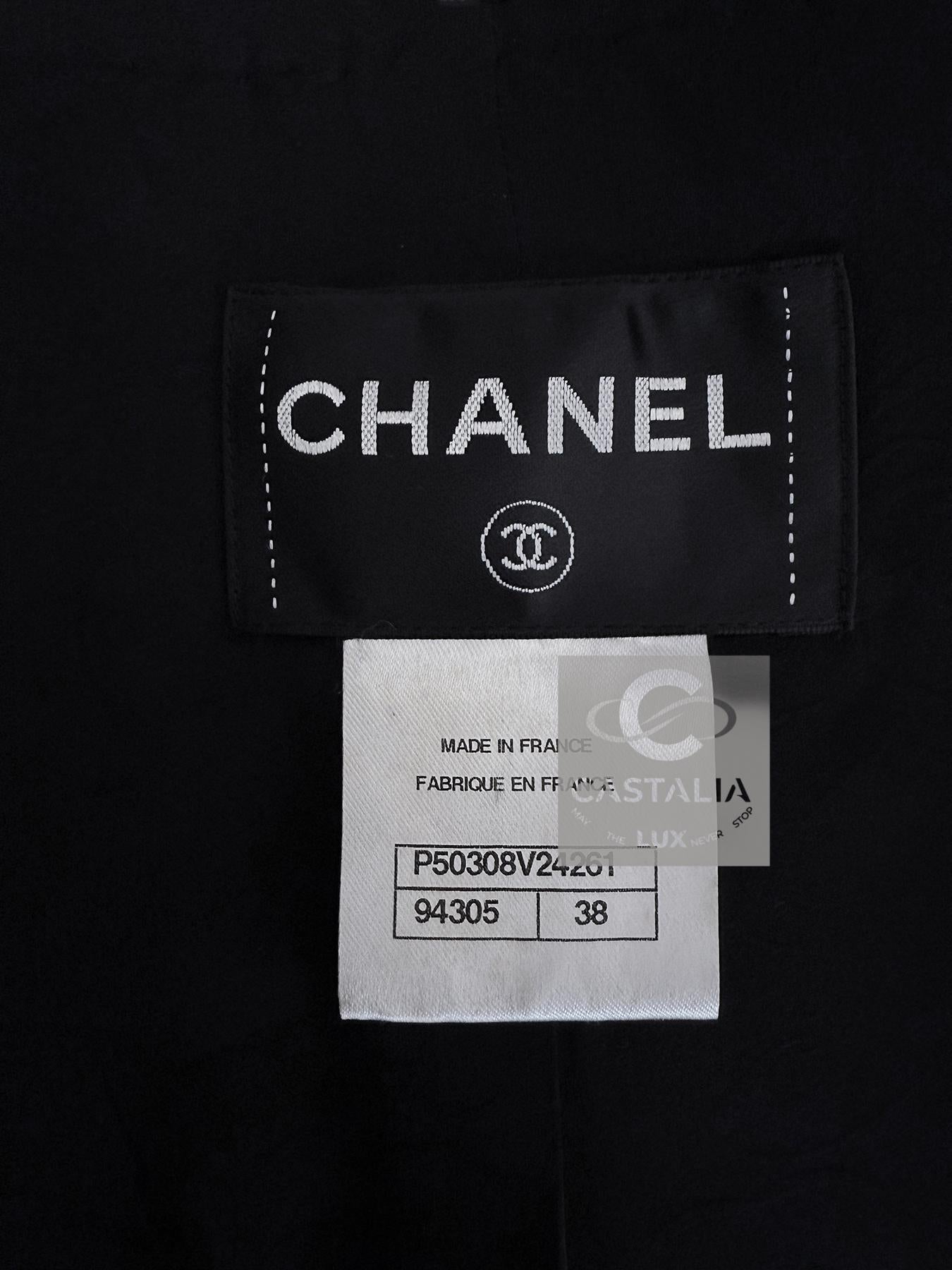 Chanel Supermercado Pasarela Chaqueta de tweed negro 38 FR en venta 7