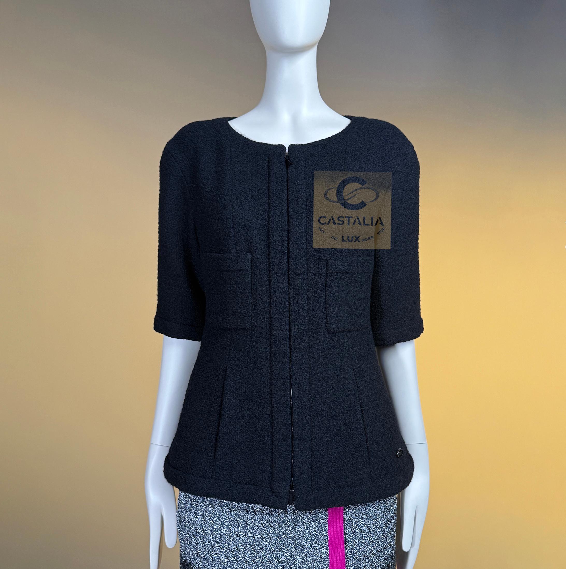 Chanel Supermarket Runway Black Tweed Jacket 38 FR For Sale 1