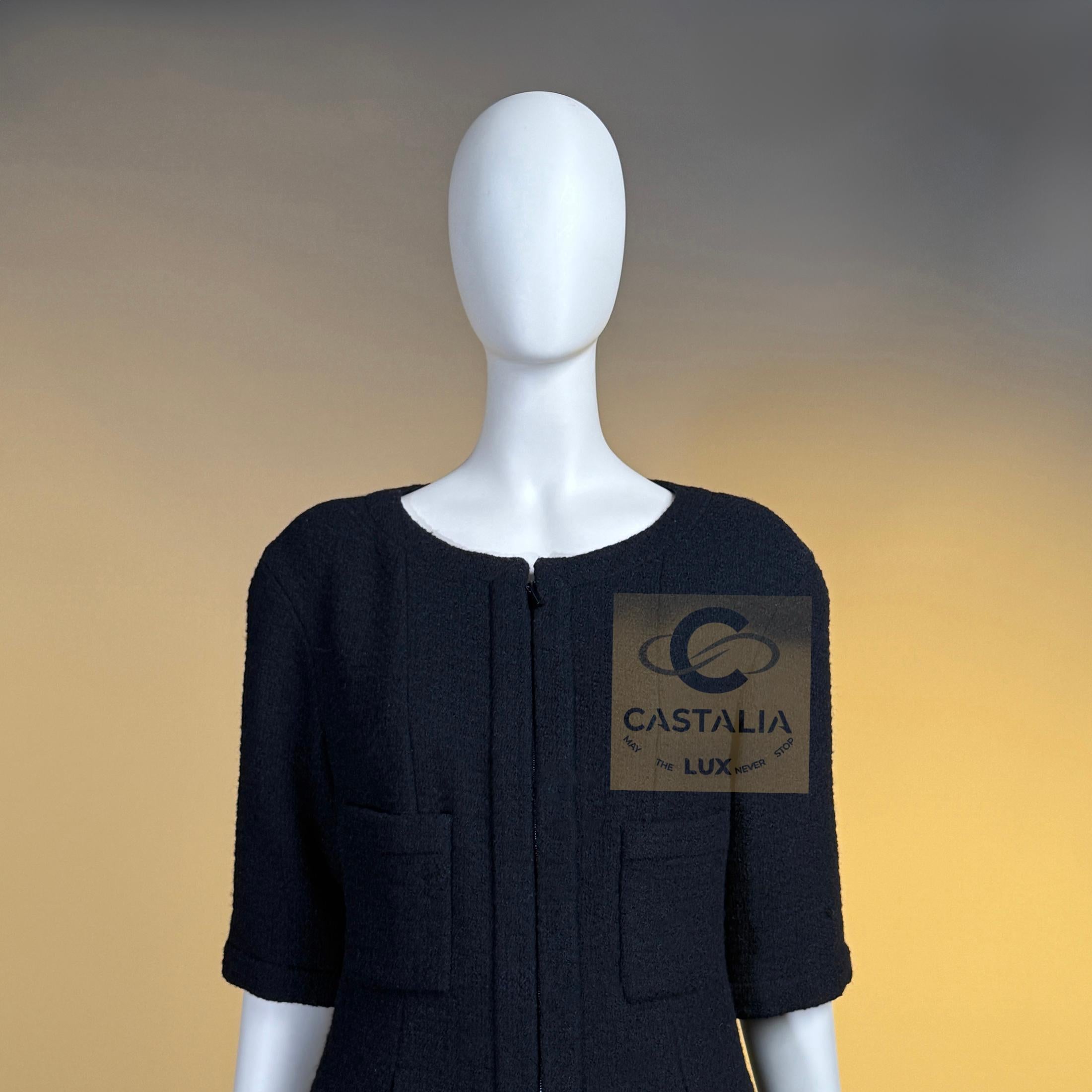 Chanel Supermarket Runway Black Tweed Jacket 38 FR For Sale 3