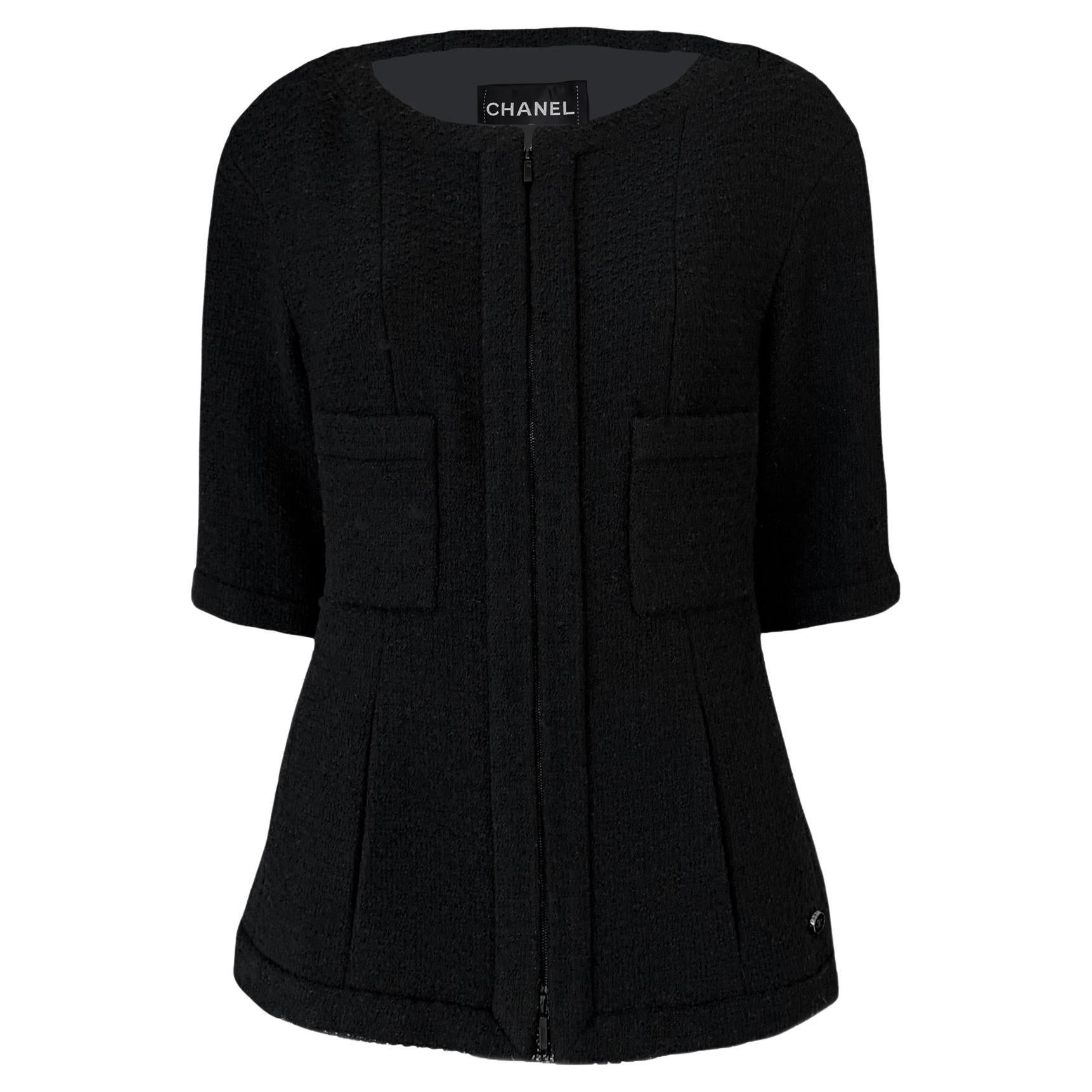 Chanel Supermercado Pasarela Chaqueta de tweed negro 38 FR en venta
