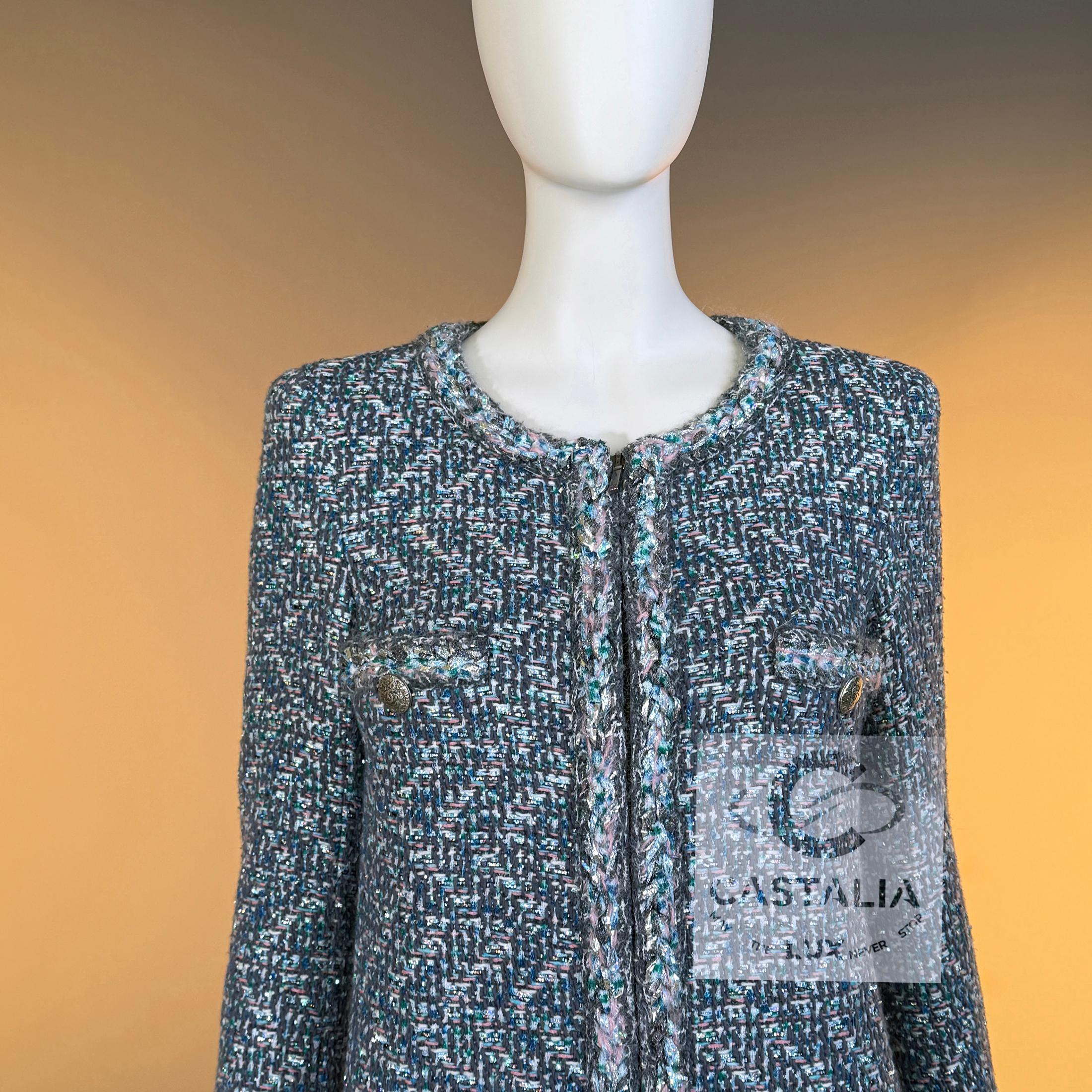 CHANEL Supermarkt Runway Shimmer Tweed Mantel 36 FR im Angebot 2