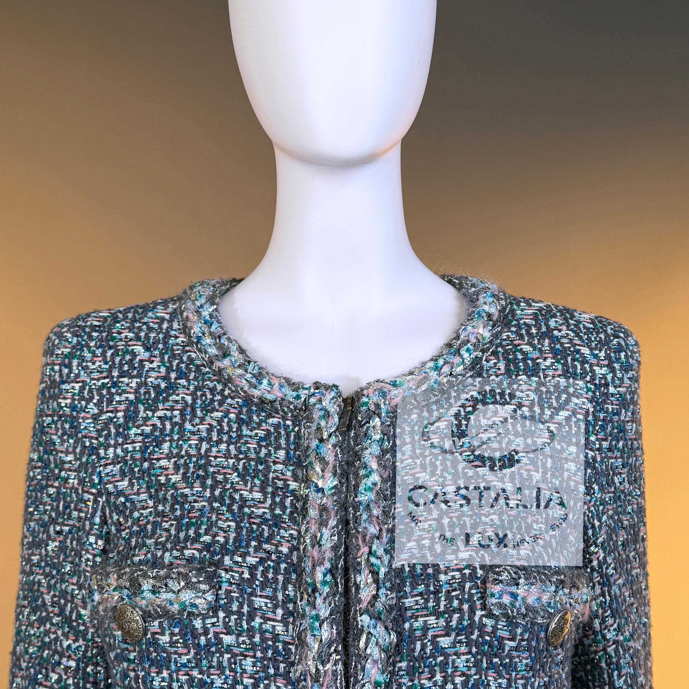 CHANEL Supermarkt Runway Shimmer Tweed Mantel 36 FR im Angebot 3