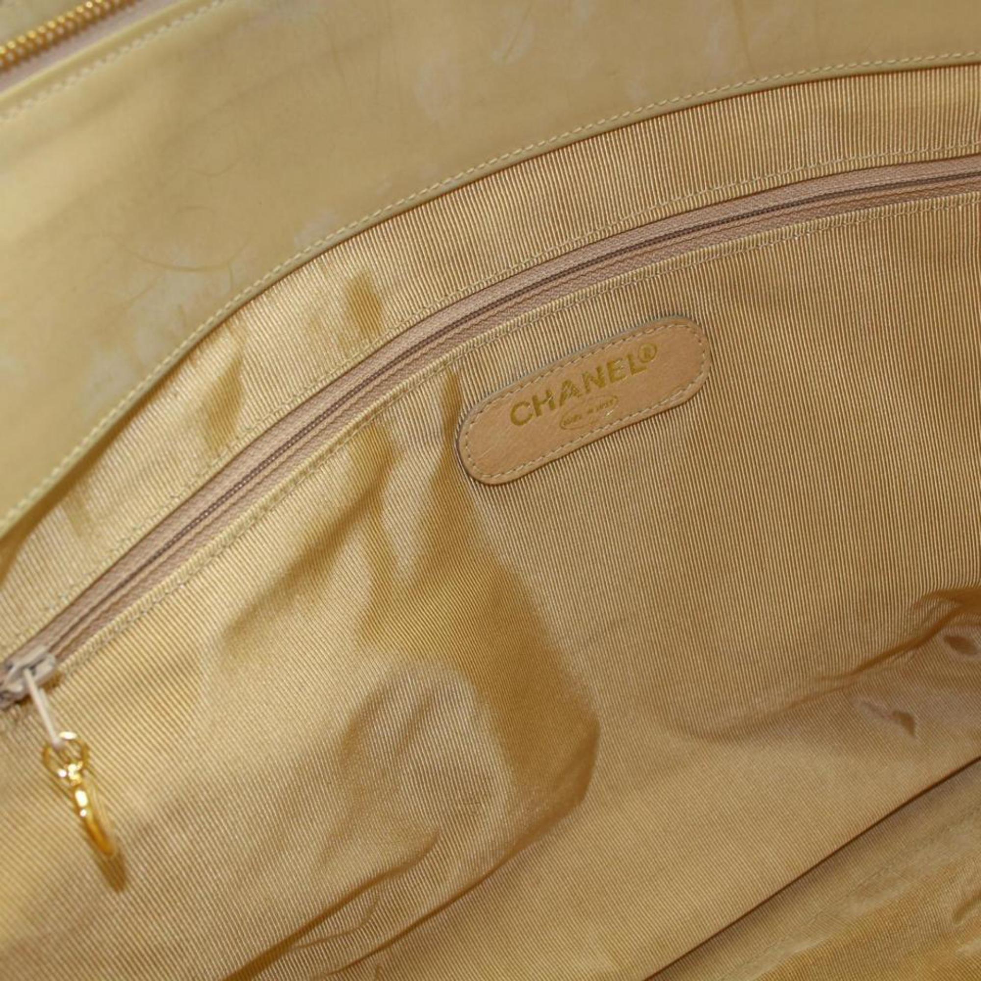 Women's Chanel Supermodel Extra Large Beige 896035 Yellow Vinyl Shoulder Bag For Sale