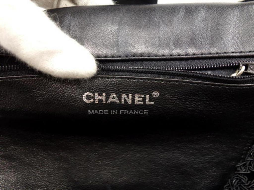 Women's Chanel Supermodel (Ultra Rare) Woven Mesh Chain Tote 230512 Black Shoulder Bag For Sale