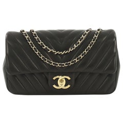 Chanel calfskin chevron stitched - Gem