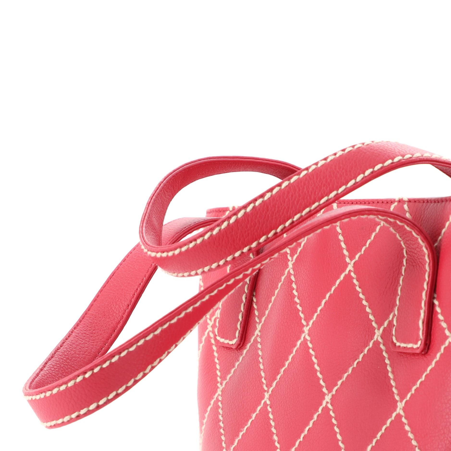 Chanel Surpique Tote Gestepptes Leder Klein 3