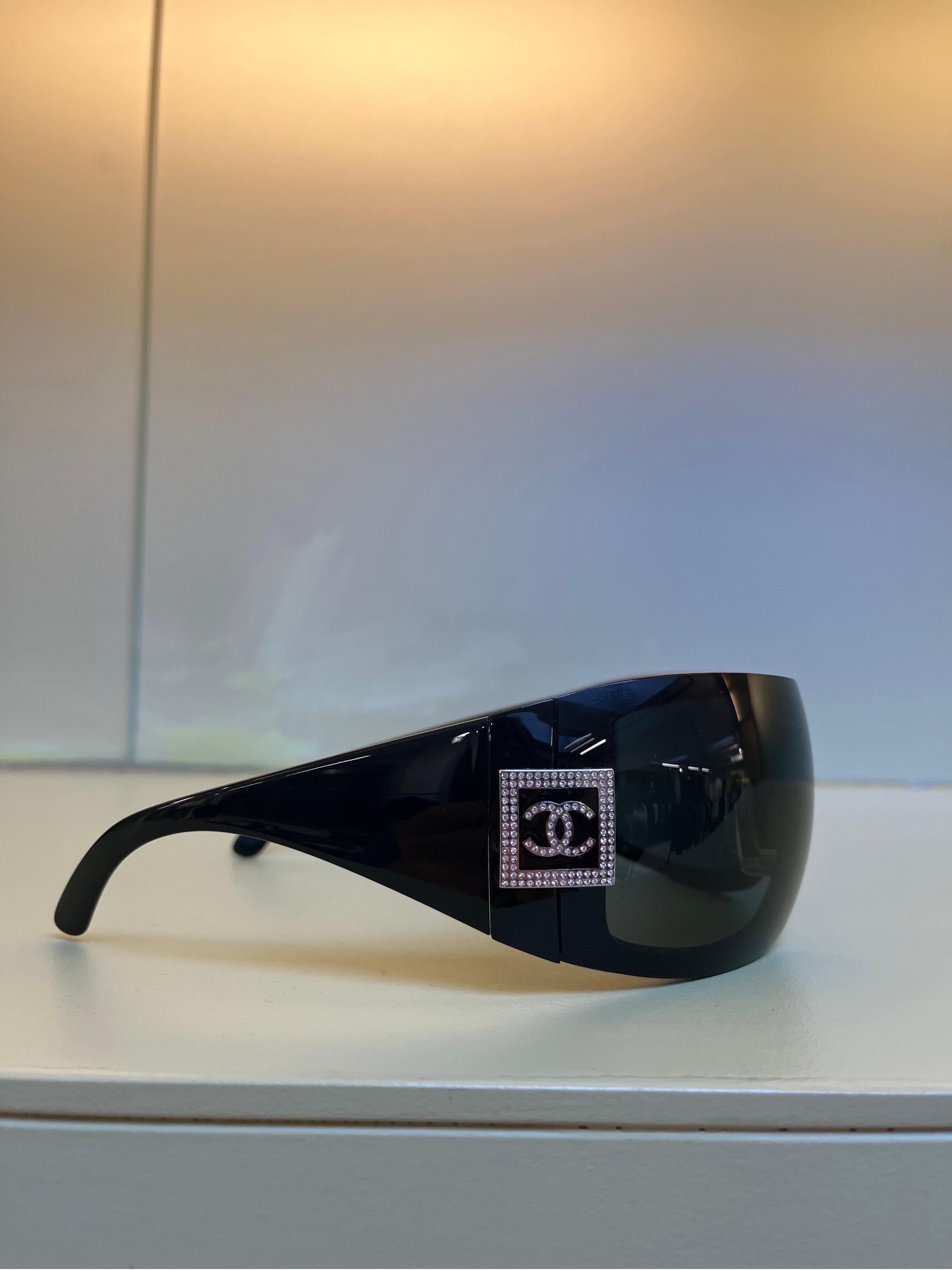 Chanel Swarovski Ski Mask Oversized Magnetic Sunglasses In Good Condition In LISSE, NL