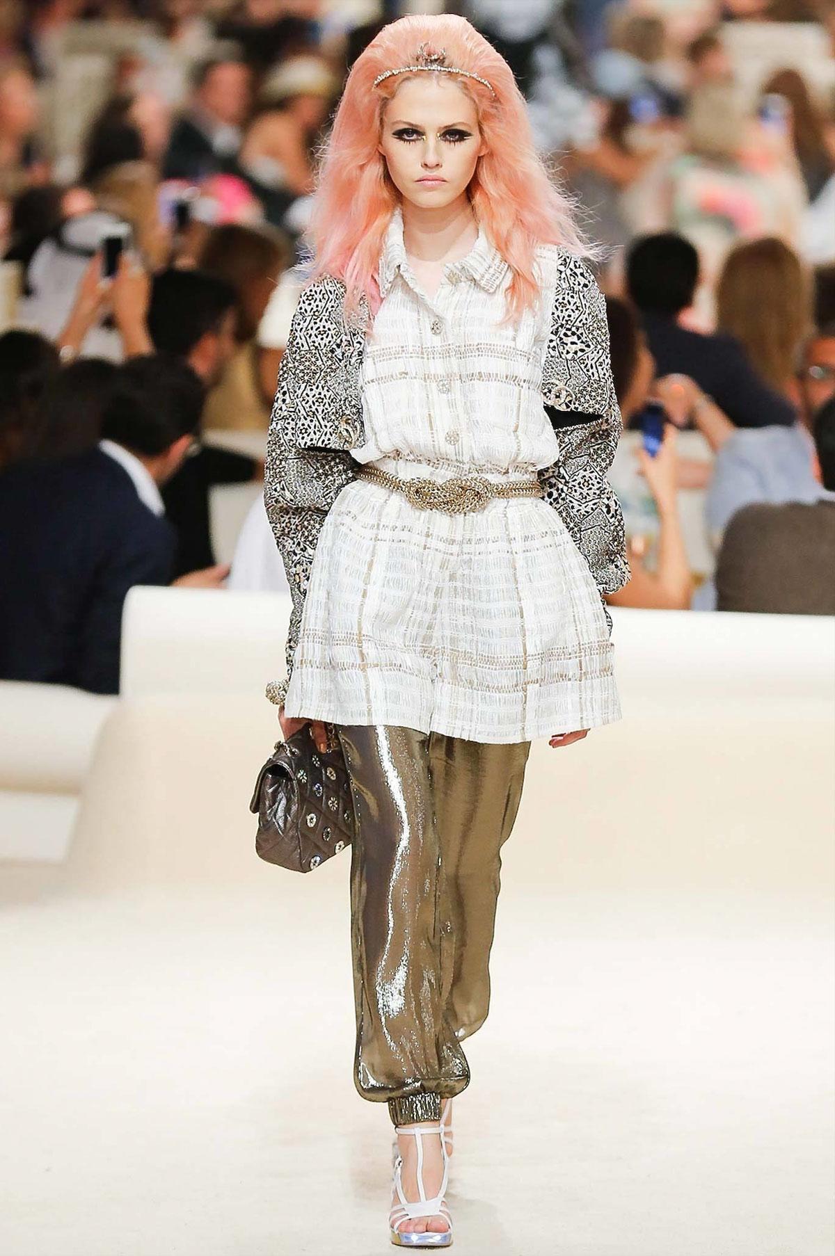 Chanel Dubai Resort Swarovski Studded Classic Charm Reissue Flap

Year: 2015
Silver hardware
Gold lambskin perforated leather
Swarovski charm crystals details
Classic interwoven chain
Reissue chain strap
CC turn lock closure
Zippered interior and