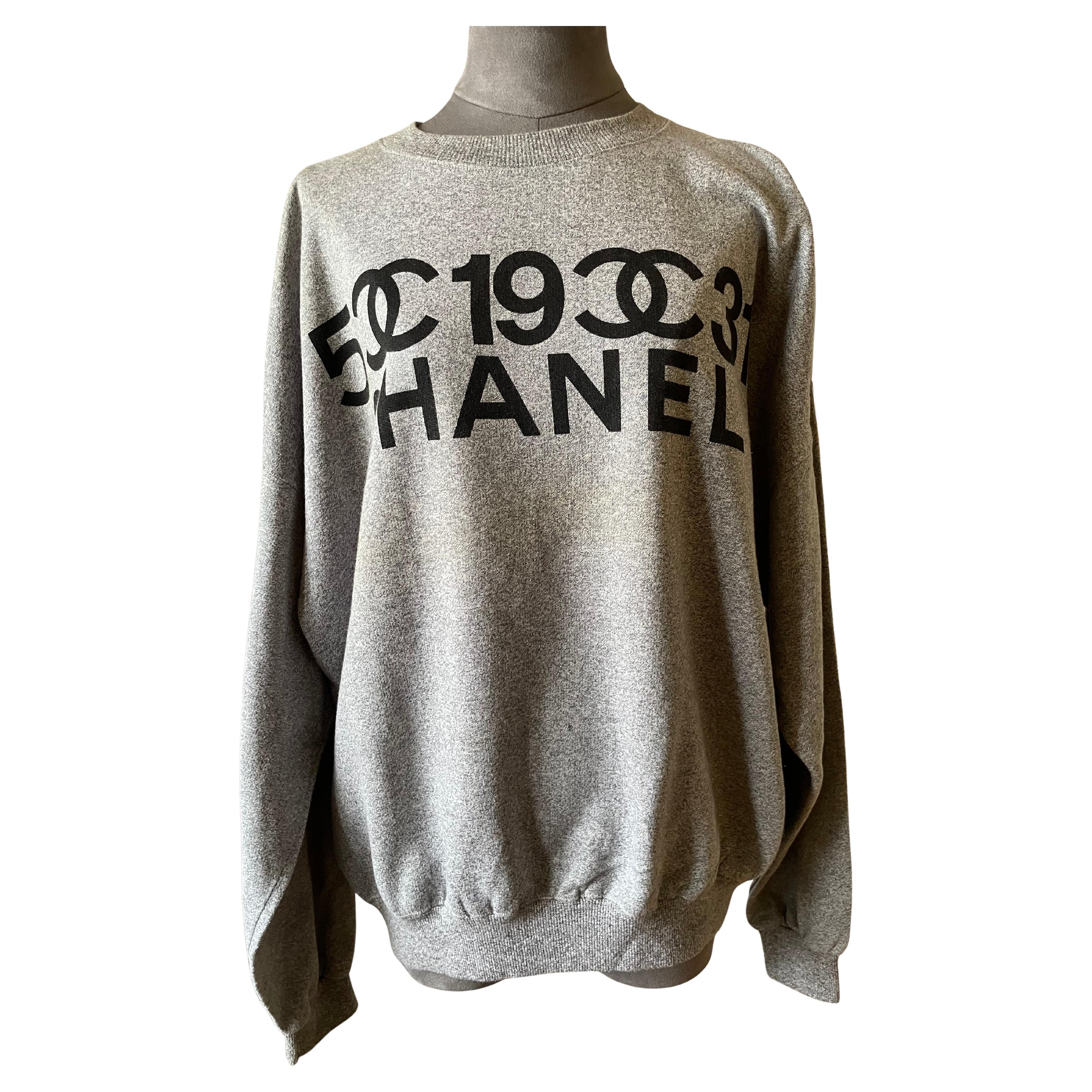 CHANEL Sweat 5CC19CC31 famous vintage