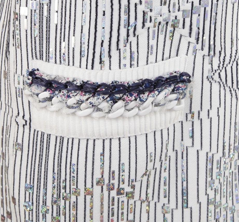 CHANEL Pulloverkleid aus weißem Metallic-Strick mit kurzen Ärmeln in Silberblau 14S 2014 Gr. 40 Damen im Angebot