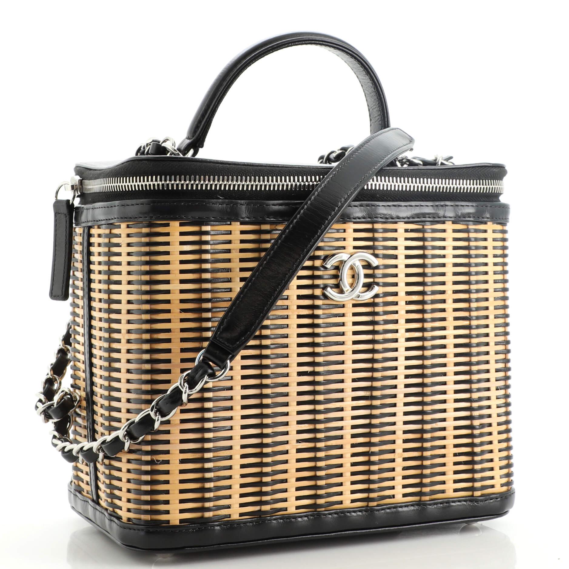 Chanel Rattan  Calfskin Vanity Case worn by Ana de Armas Venice March 14  2020  Spotern