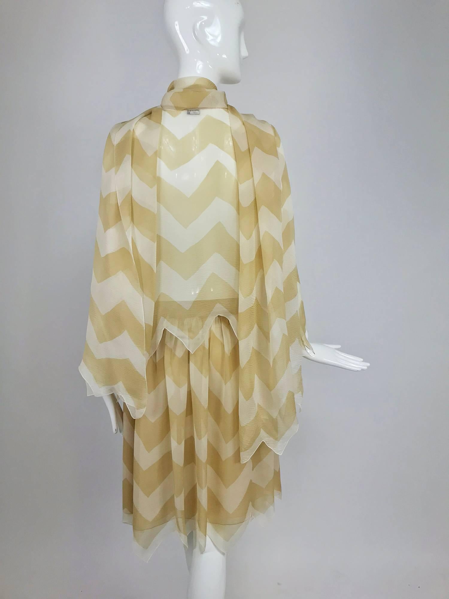 Women's Chanel tan and cream zig zag silk chiffon blouse and skirt 2000A