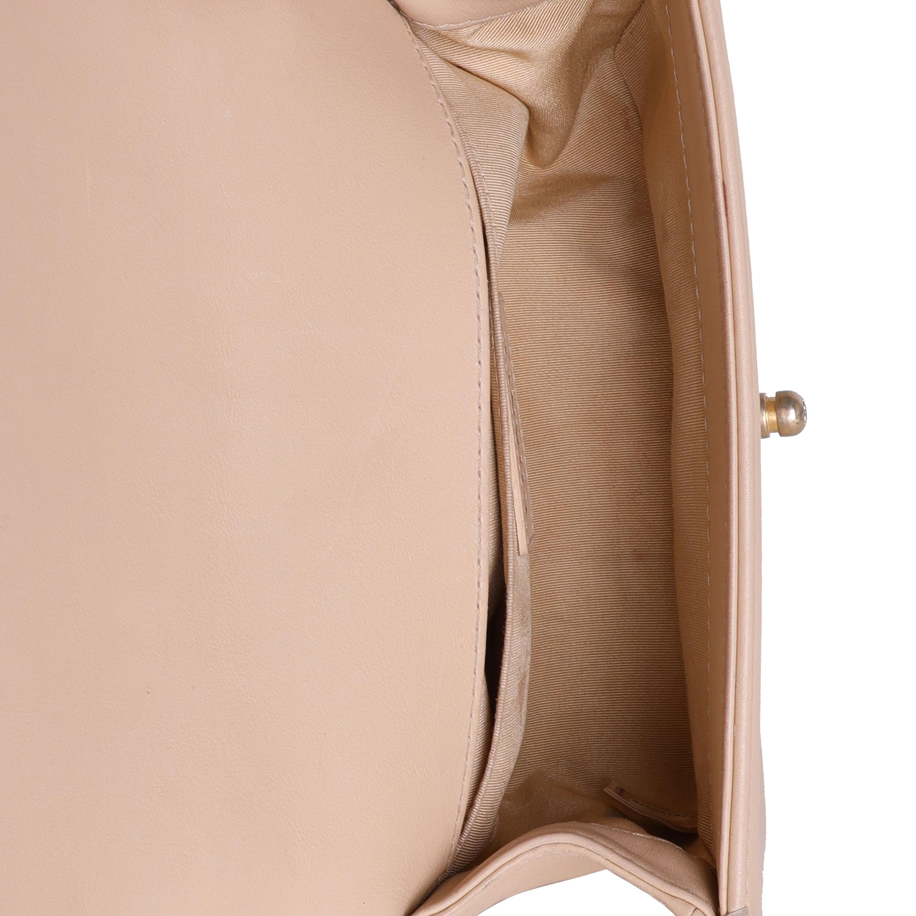 Chanel Tan Kalbsleder verflochtene Kette kleiner Junge Top Handle 1