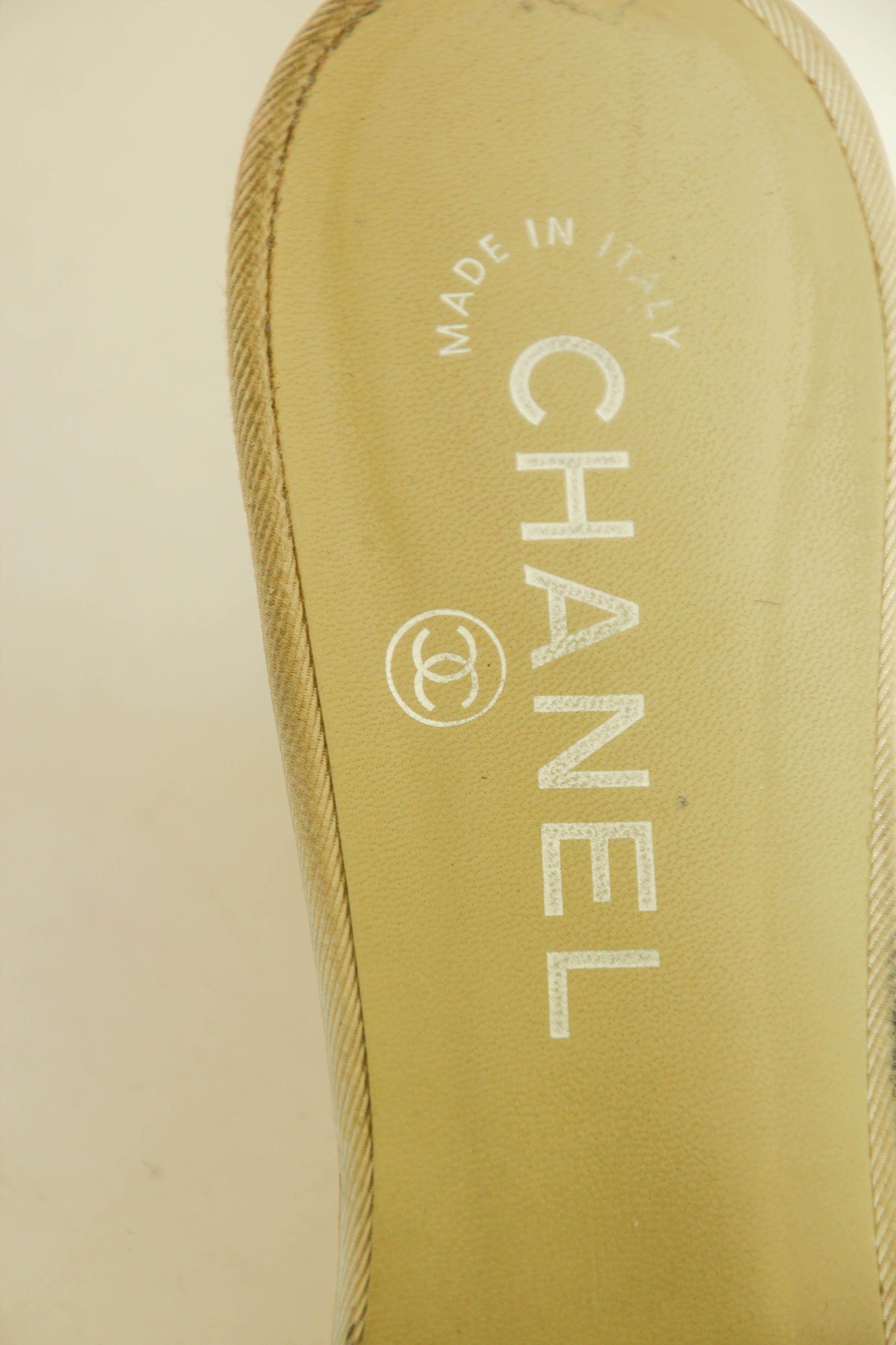 Black Chanel Tan Camellia Embellished Peep Toe Mules EU38.5