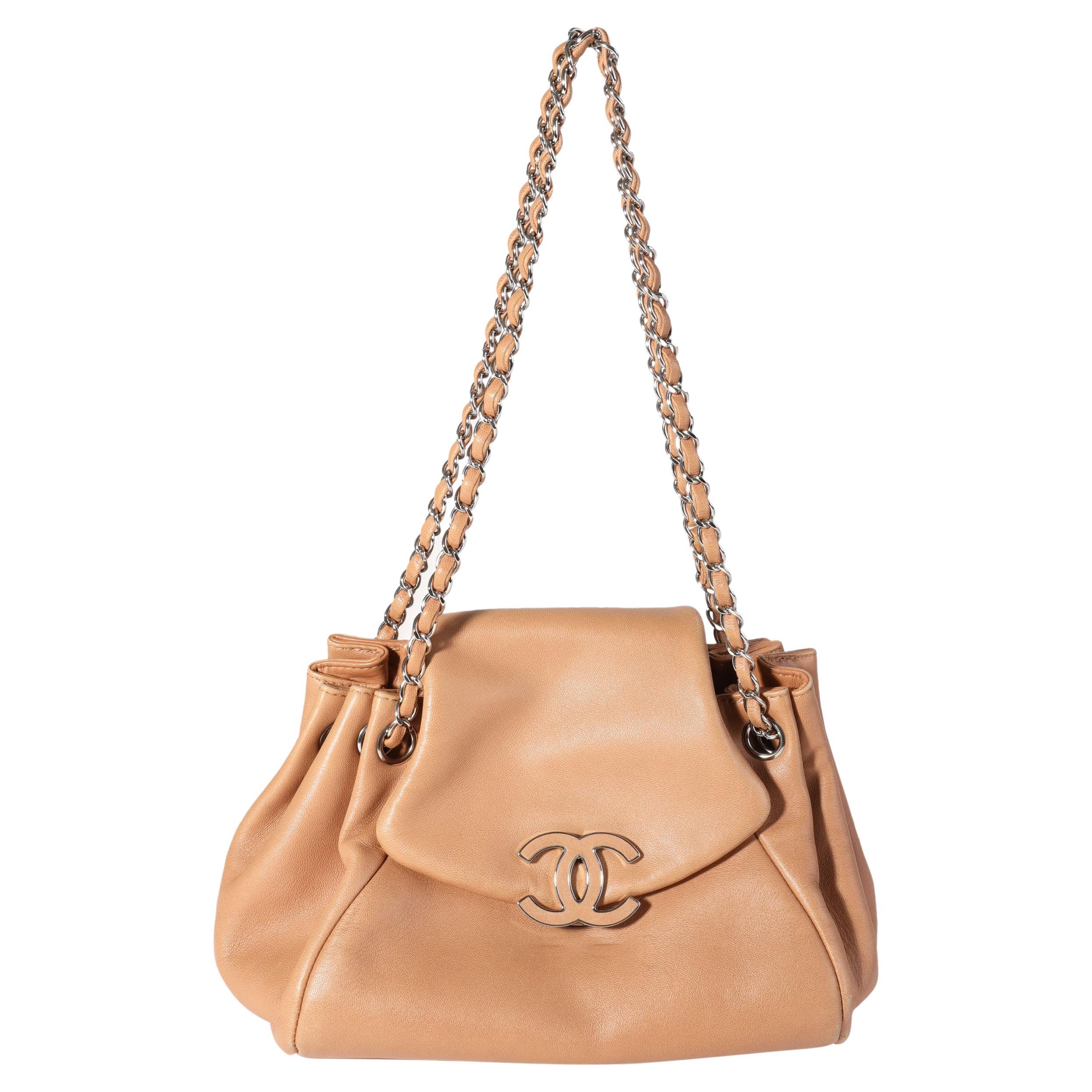 Chanel Tan Lambskin Hamptons CC Accordion Flap Bag For Sale at 1stDibs