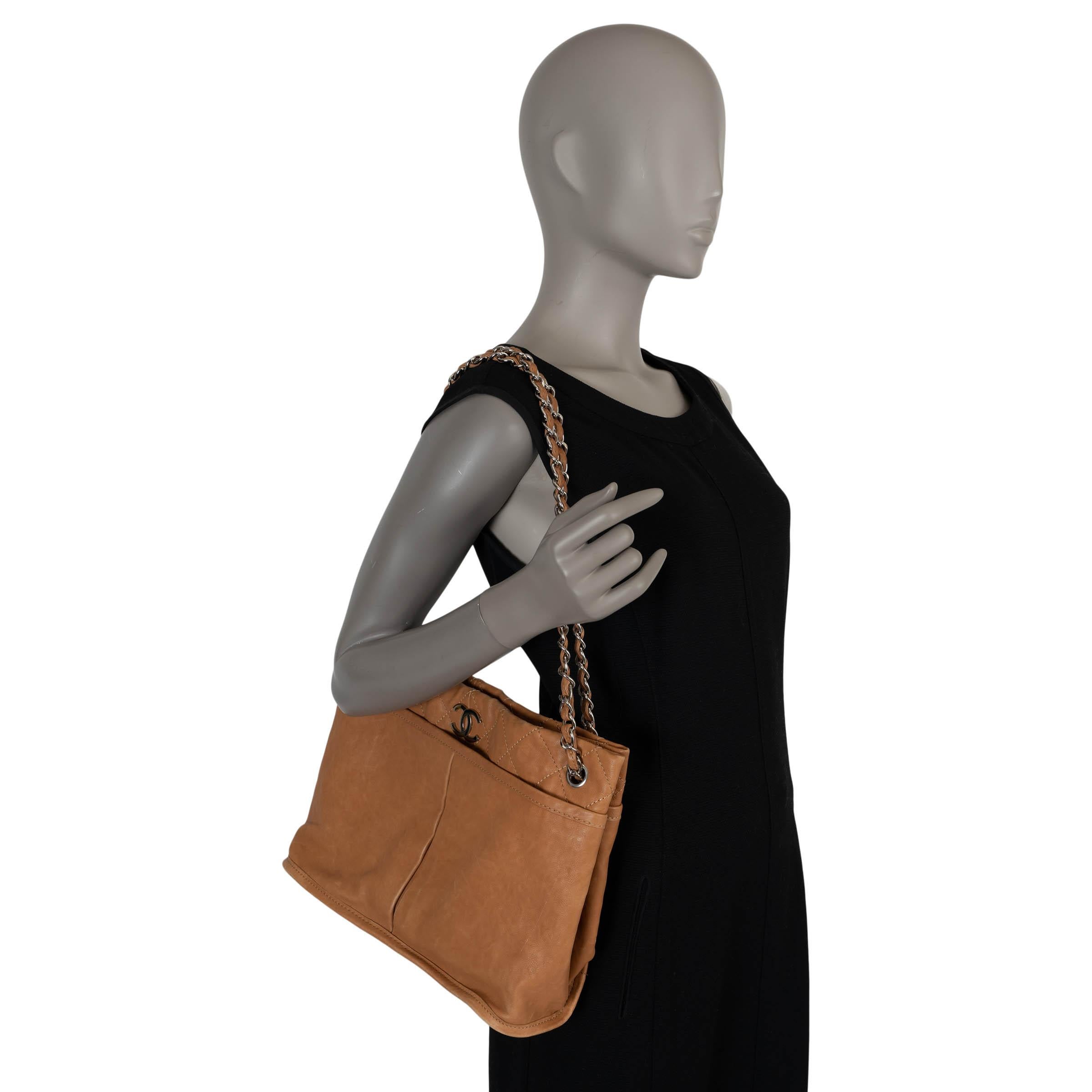 CHANEL tan leather 11C NATURAL BEAUTY Shopper Tote Bag For Sale 7
