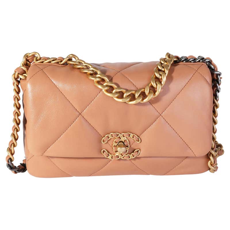 Tan Channel In Chanel Tan Quilted Lambskin Medium Chanel 19 Bag For Sale at 1stDibs