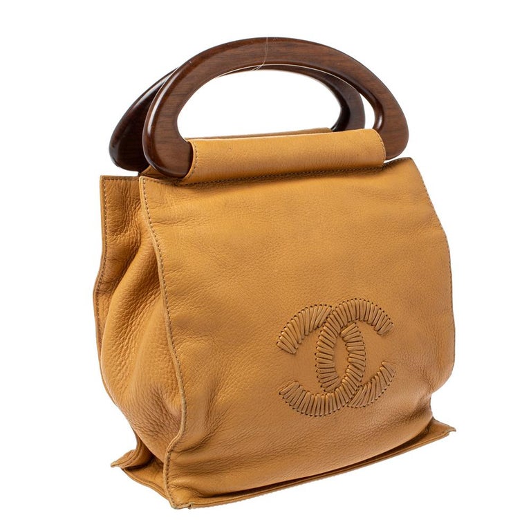 Chanel Tan Soft Grained Leather CC Wooden Handle Bag at 1stDibs