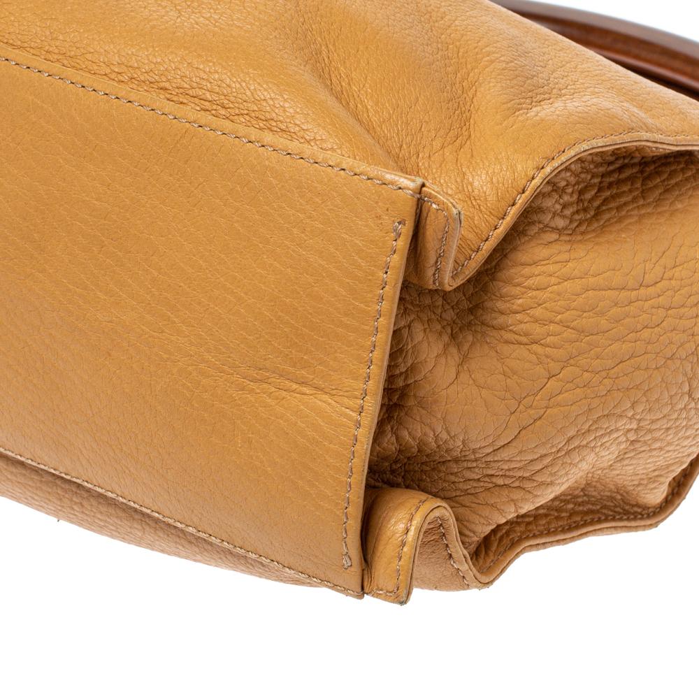 Chanel Tan Weiches genarbtes Leder CC Holzgriff Tasche 1