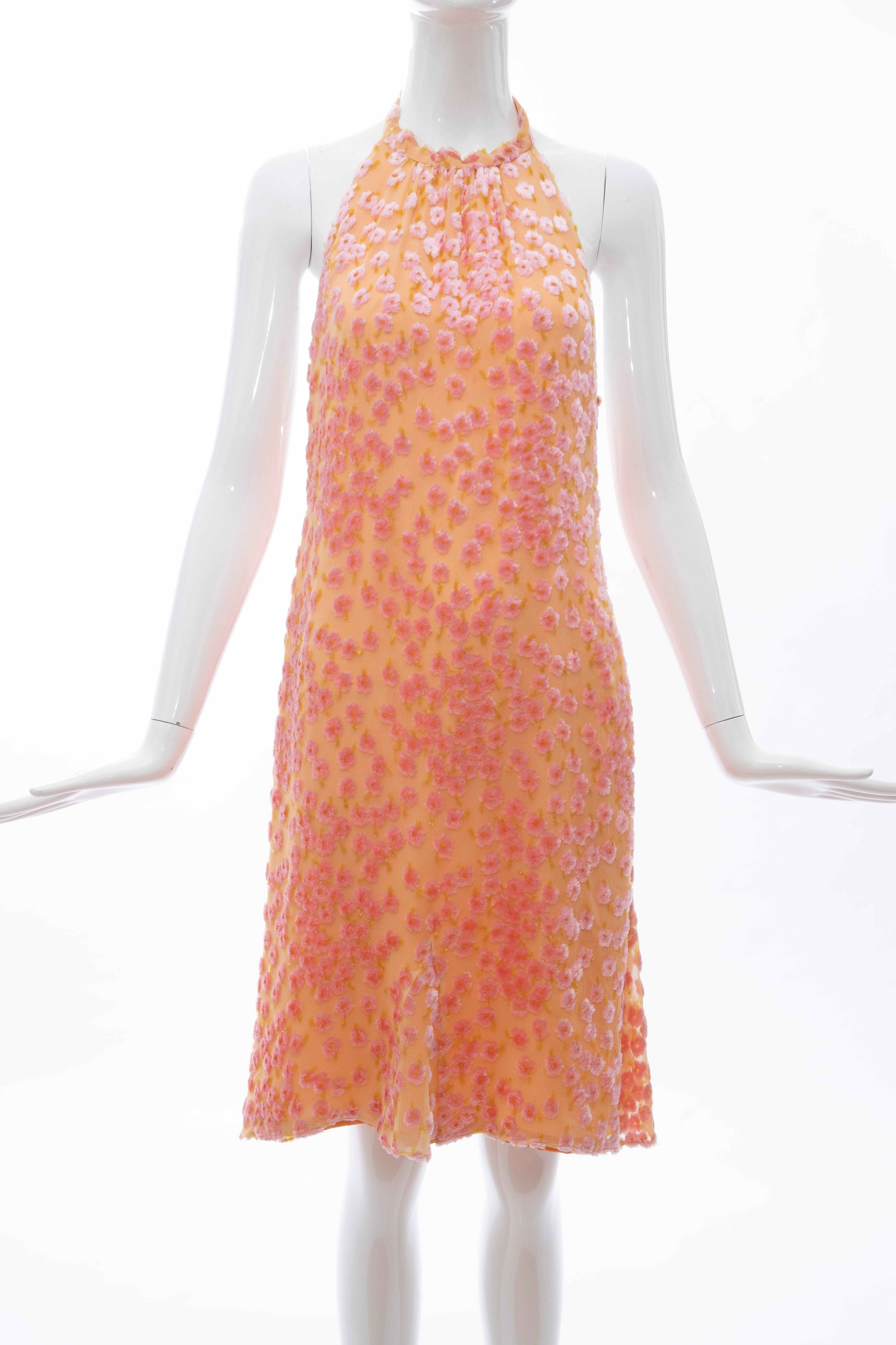 Chanel, Cruise 2001 tangerine & pink voided silk chiffon velvet halter dress, side zip closure and fully lined in silk.

FR. 40
Bust: 30, Waist: 30, Hip: 36, Length: 39
